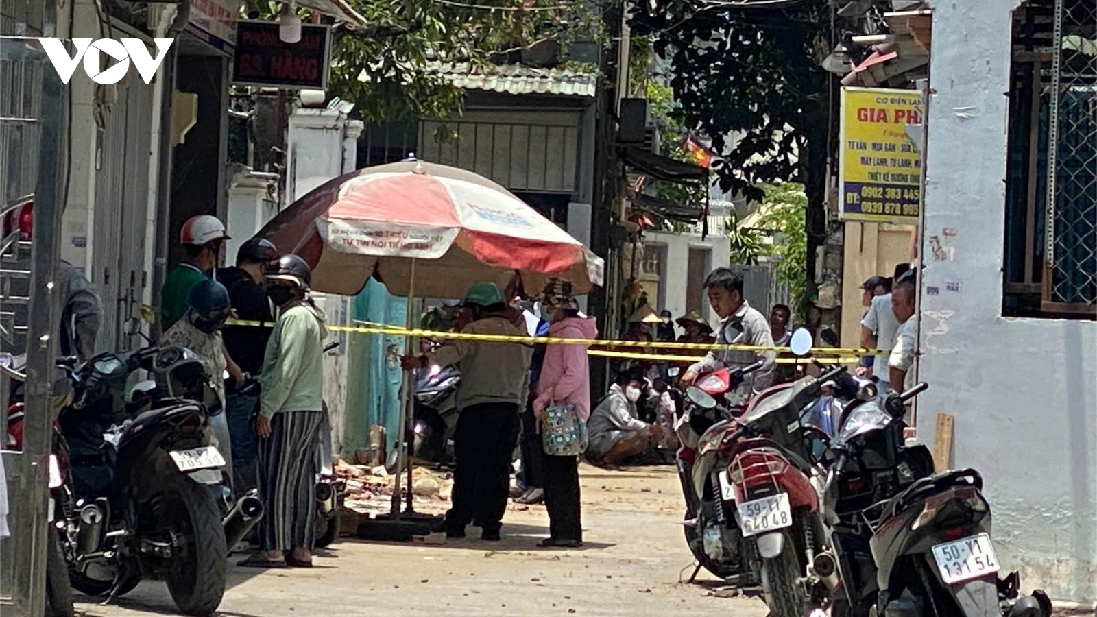 Sập công trình đang tháo dỡ khiến một người thợ tử vong tại TP.HCM