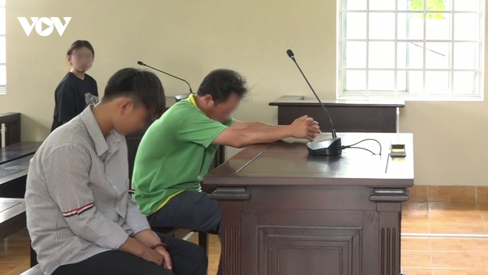 Giao xe cho con lái gây tai nạn chết người, cha và con đều lãnh án