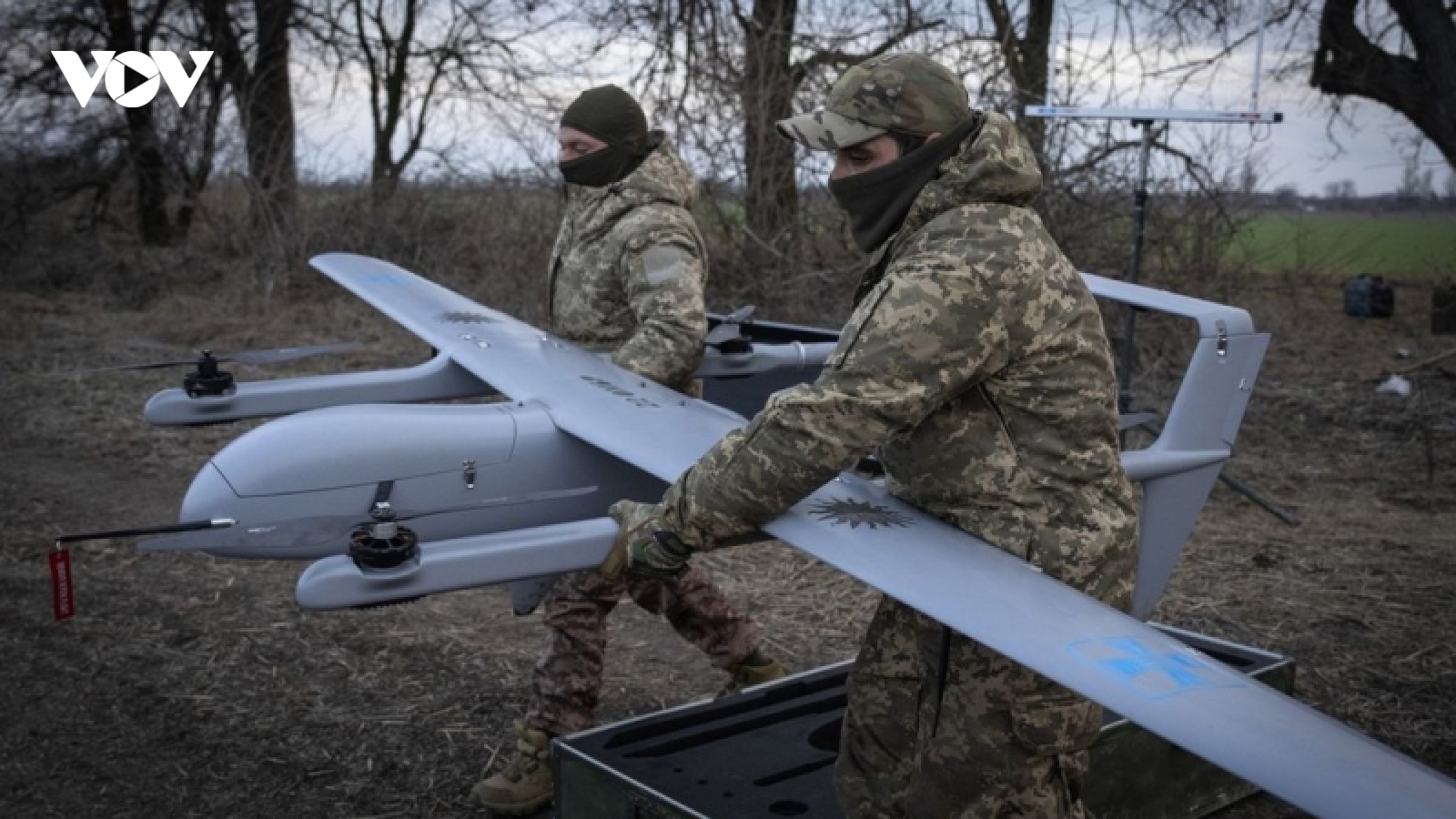Toàn cảnh quốc tế 3/6: Nga kích hoạt laser “thợ săn”, UAV Ukraine cháy rụi hàng loạt