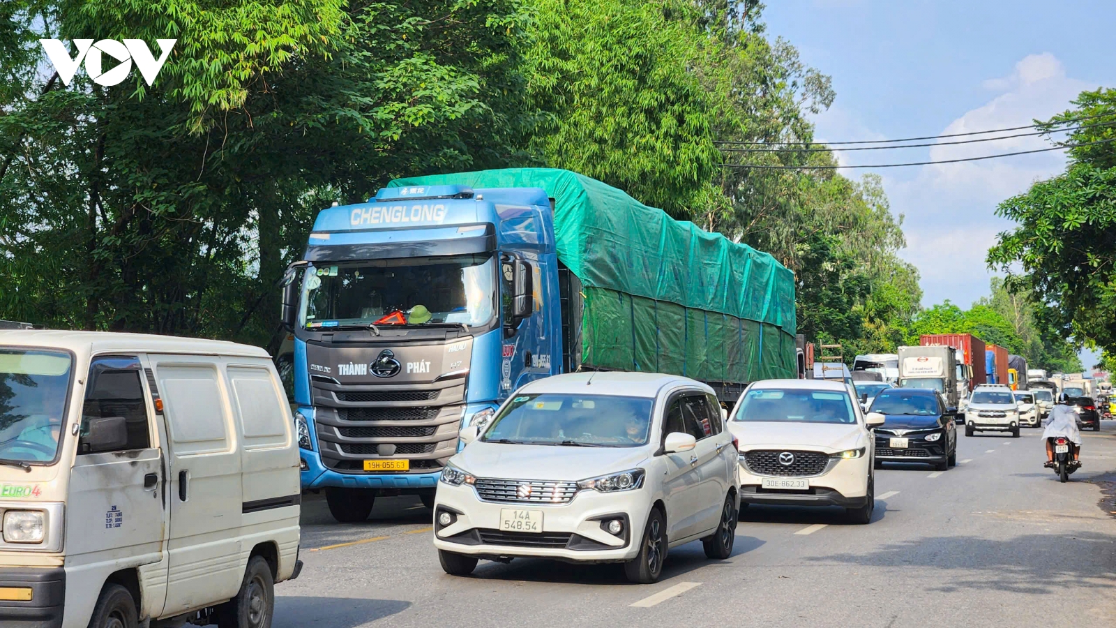 Sửa chữa cầu Đông Yên ở Bắc Ninh khiến giao thông ùn tắc