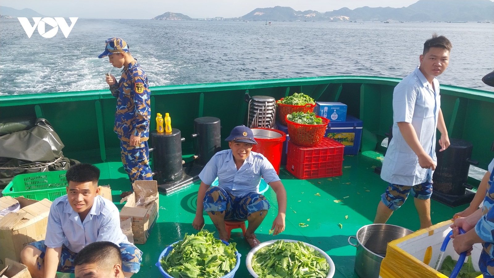 Chuyện những người lính hậu cần trên hải trình đến với Trường Sa
