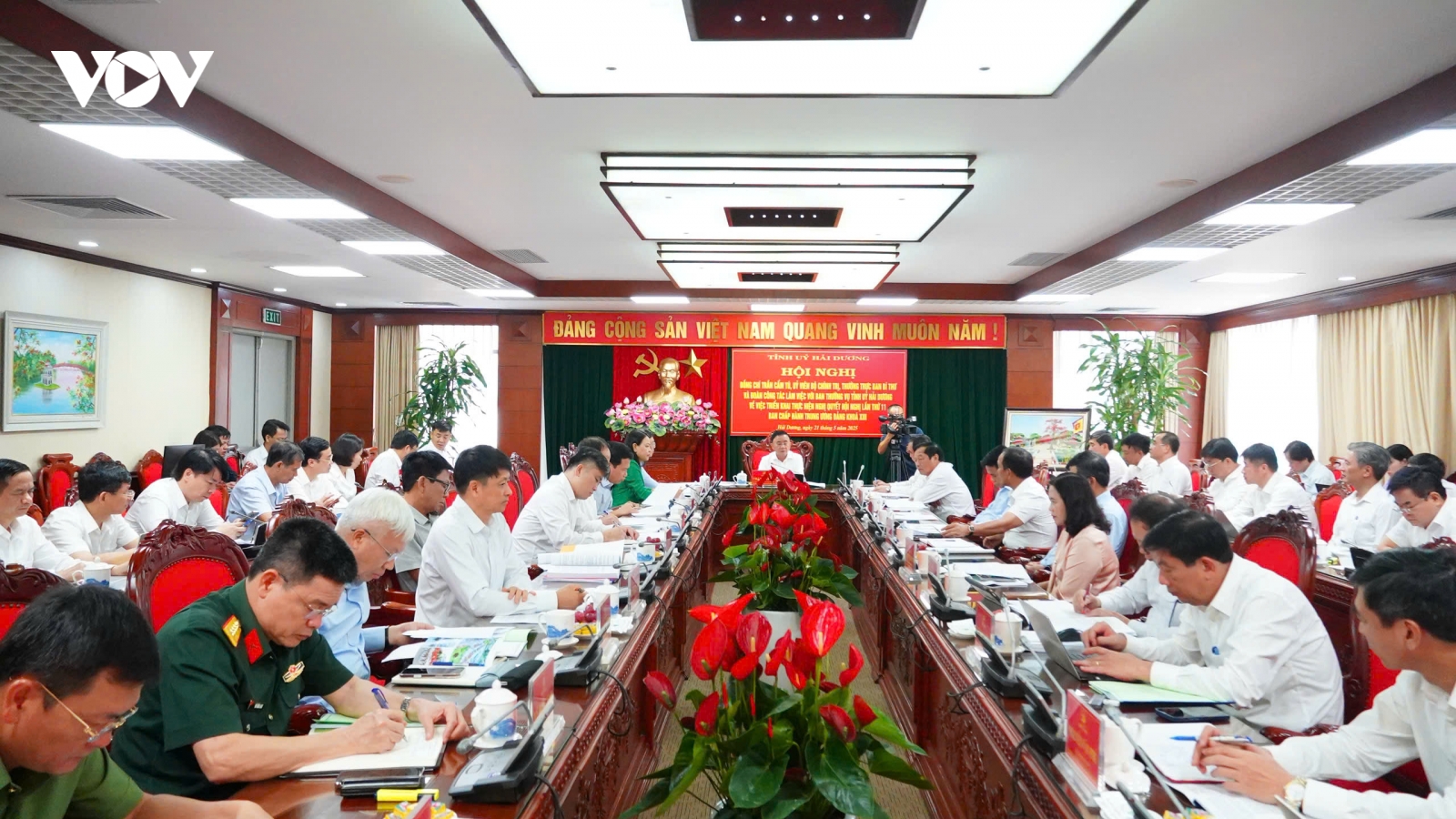 Thường trực Ban Bí thư Trần Cẩm Tú làm việc tại Tỉnh uỷ Hải Dương