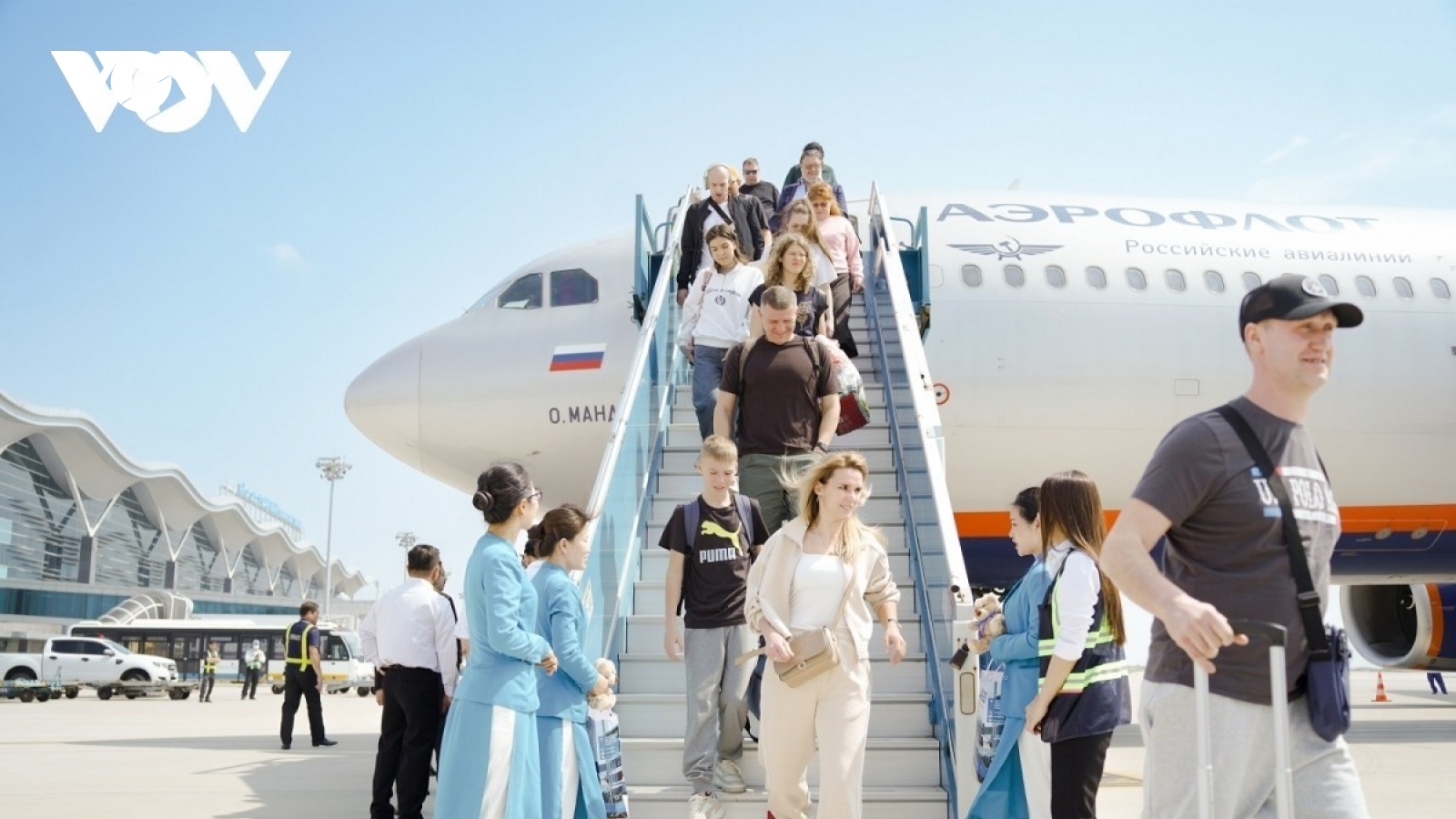 Khách quốc tế đến Việt Nam 2025: Sự phục hồi của thị trường Nga, Trung Quốc