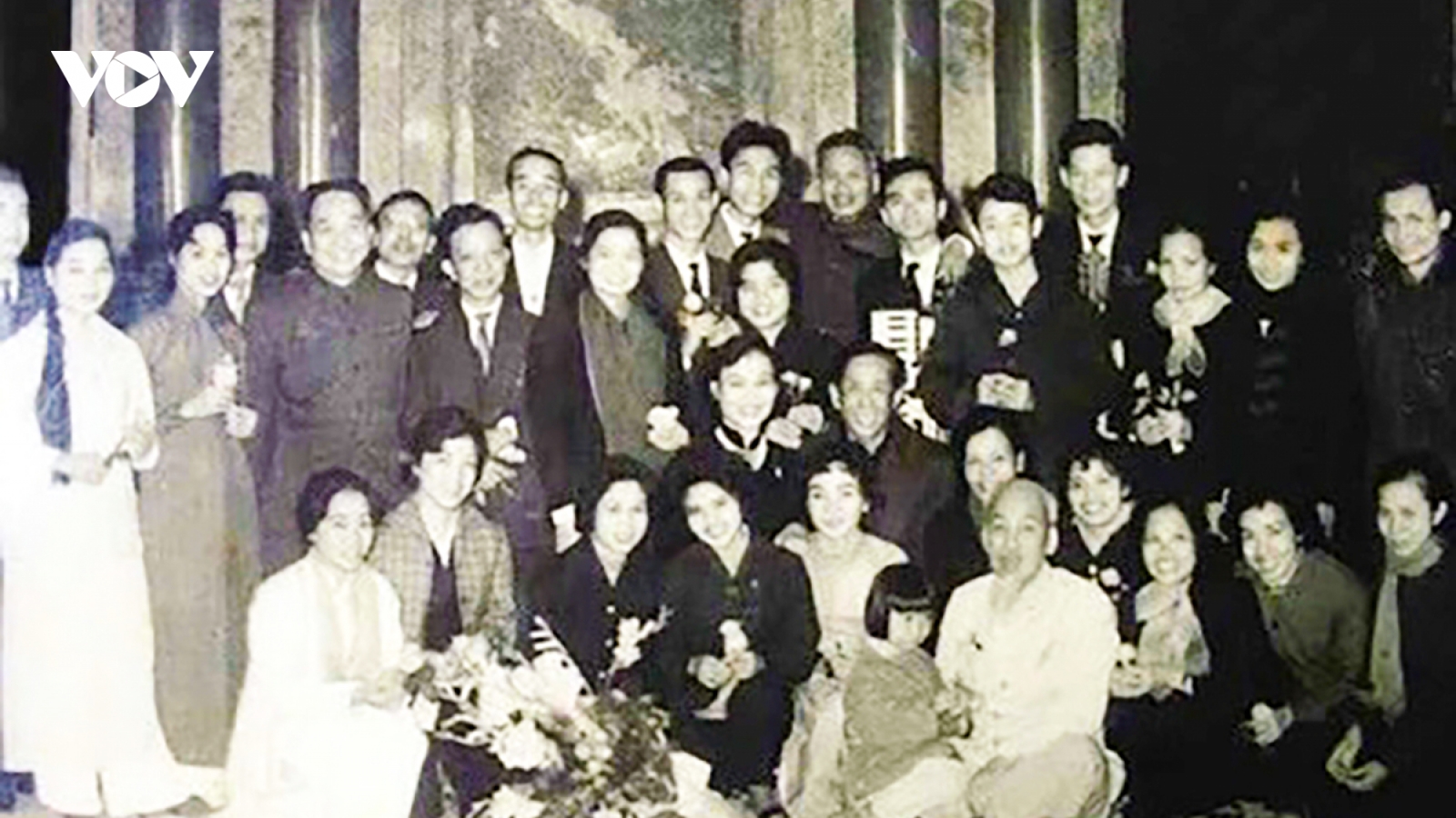 "Bác Hồ đến thăm Đài để làm việc"