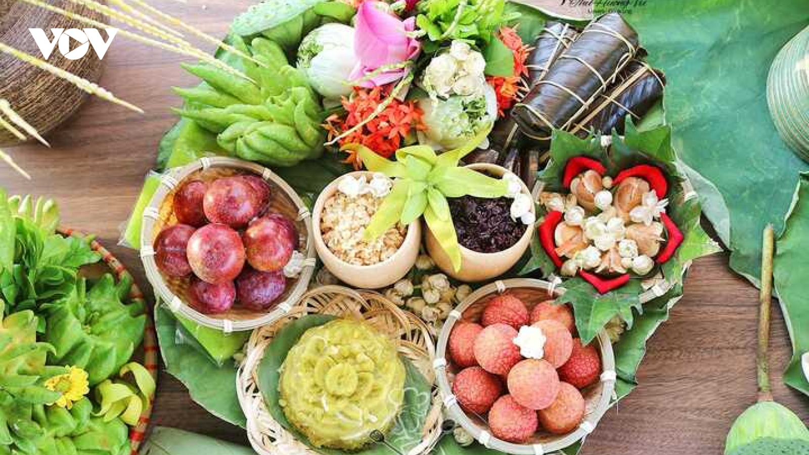 Tết Đoan ngọ ăn gì để diệt sâu bọ?