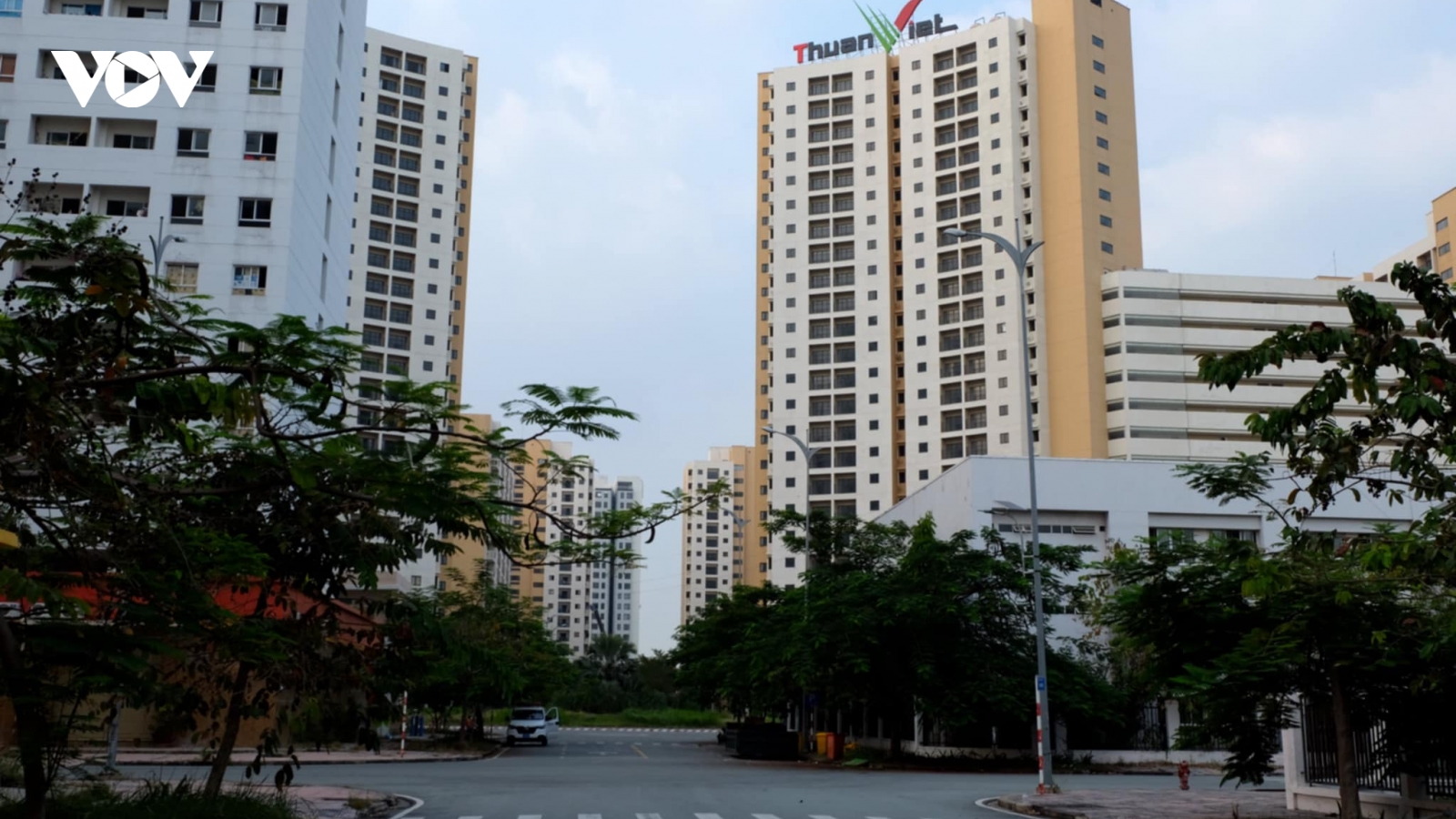 Nhà tái định cư bỏ hoang, vẫn loay hoay tìm phương án xử lý