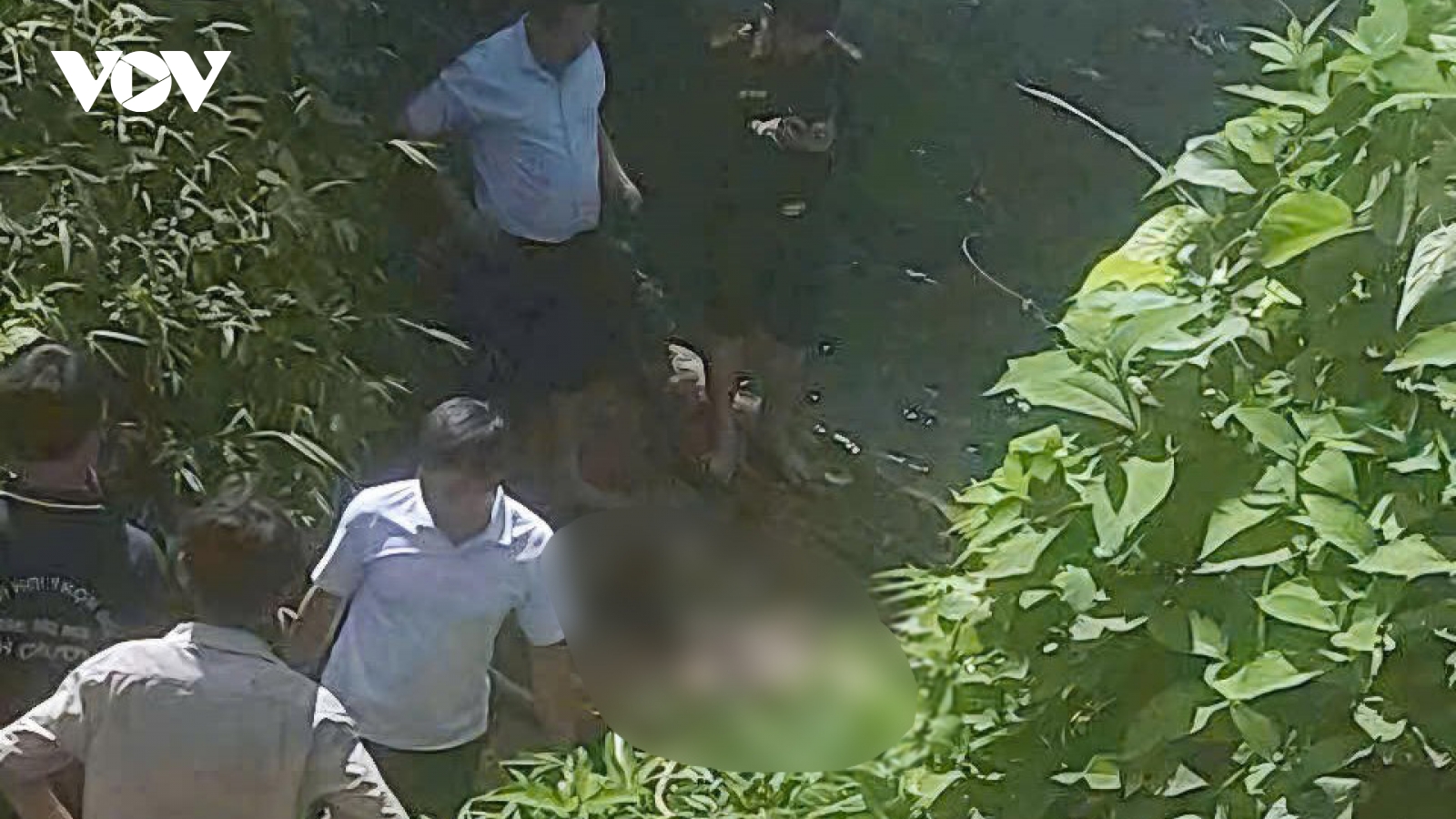 Phát hiện đôi nam, nữ tử vong ở thác Trăng - Hoà Bình