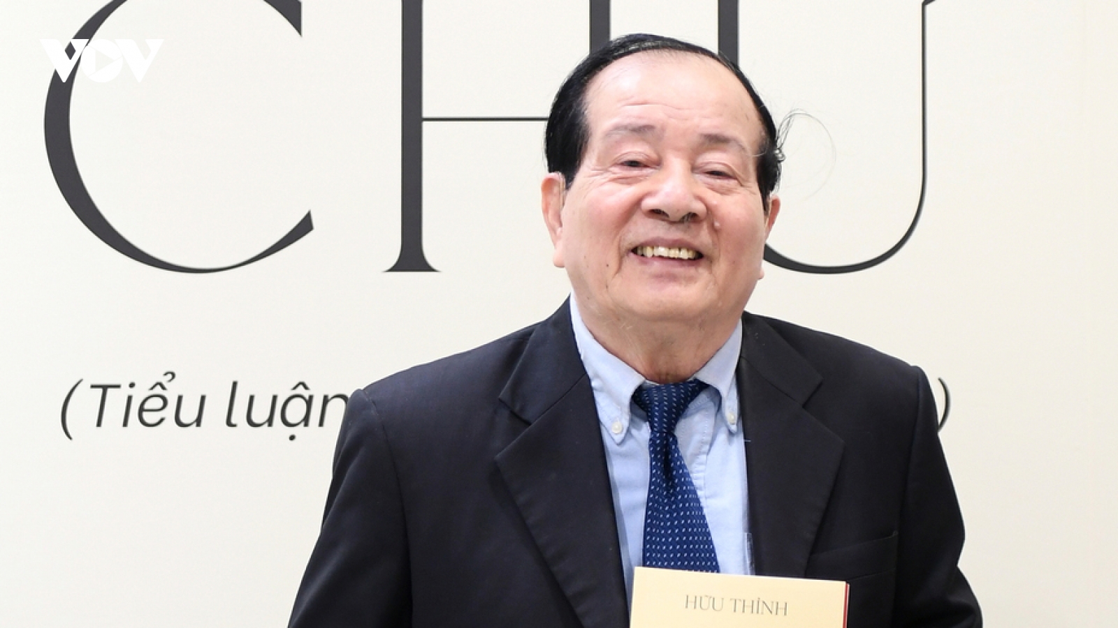 "Ám ảnh chữ" - Nửa thế kỷ hoàng kim của văn chương Việt Nam