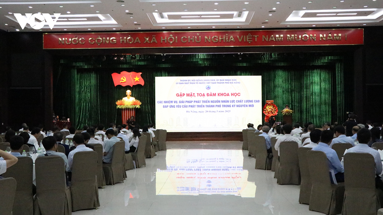 Hiến kế tạo nguồn nhân lực chất lượng cao phát triển Đà Nẵng