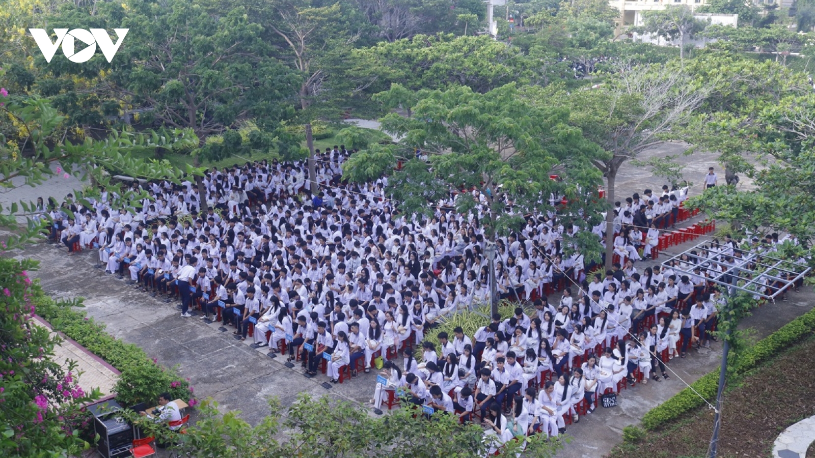 275 thí sinh của đảo Phú Quý thi tốt nghiệp THPT tại đảo