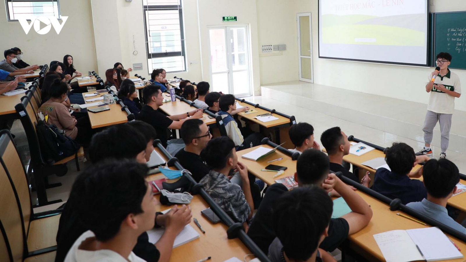 Đại học Quốc gia Hà Nội rút ngắn thời gian đào tạo cử nhân xuống còn 2,5 - 3 năm