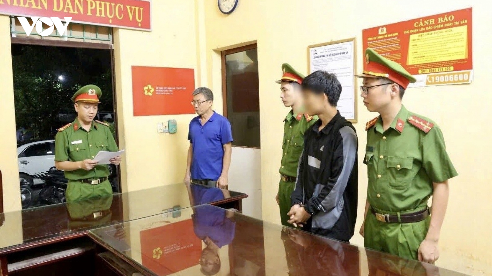 Nóng 24: Người hành hung điều dưỡng BV Đa khoa Nam Định được cho tại ngoại