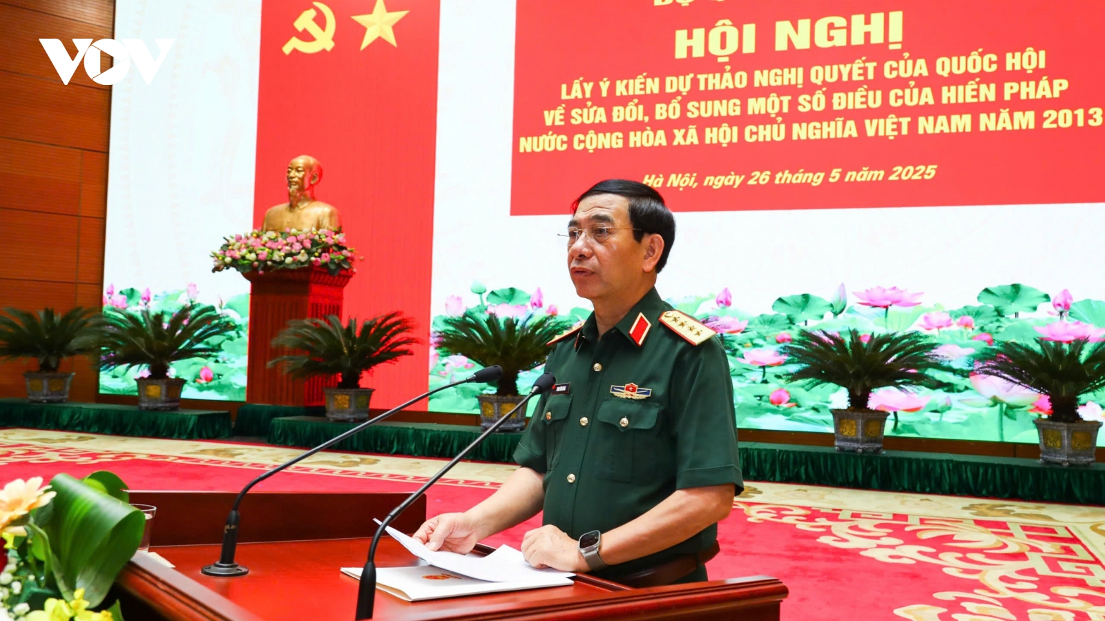 Bộ Quốc phòng lấy ý kiến về dự thảo Nghị quyết sửa đổi, bổ sung Hiến pháp năm 2013