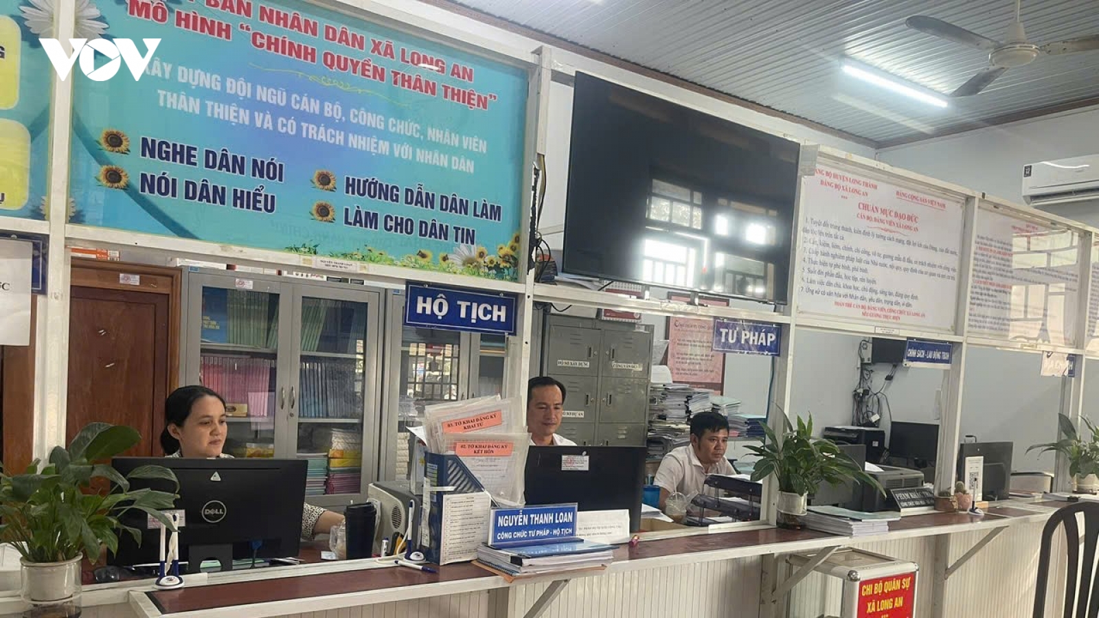 97 cán bộ ở Đồng Nai xin nghỉ hưu trước tuổi và xin thôi việc