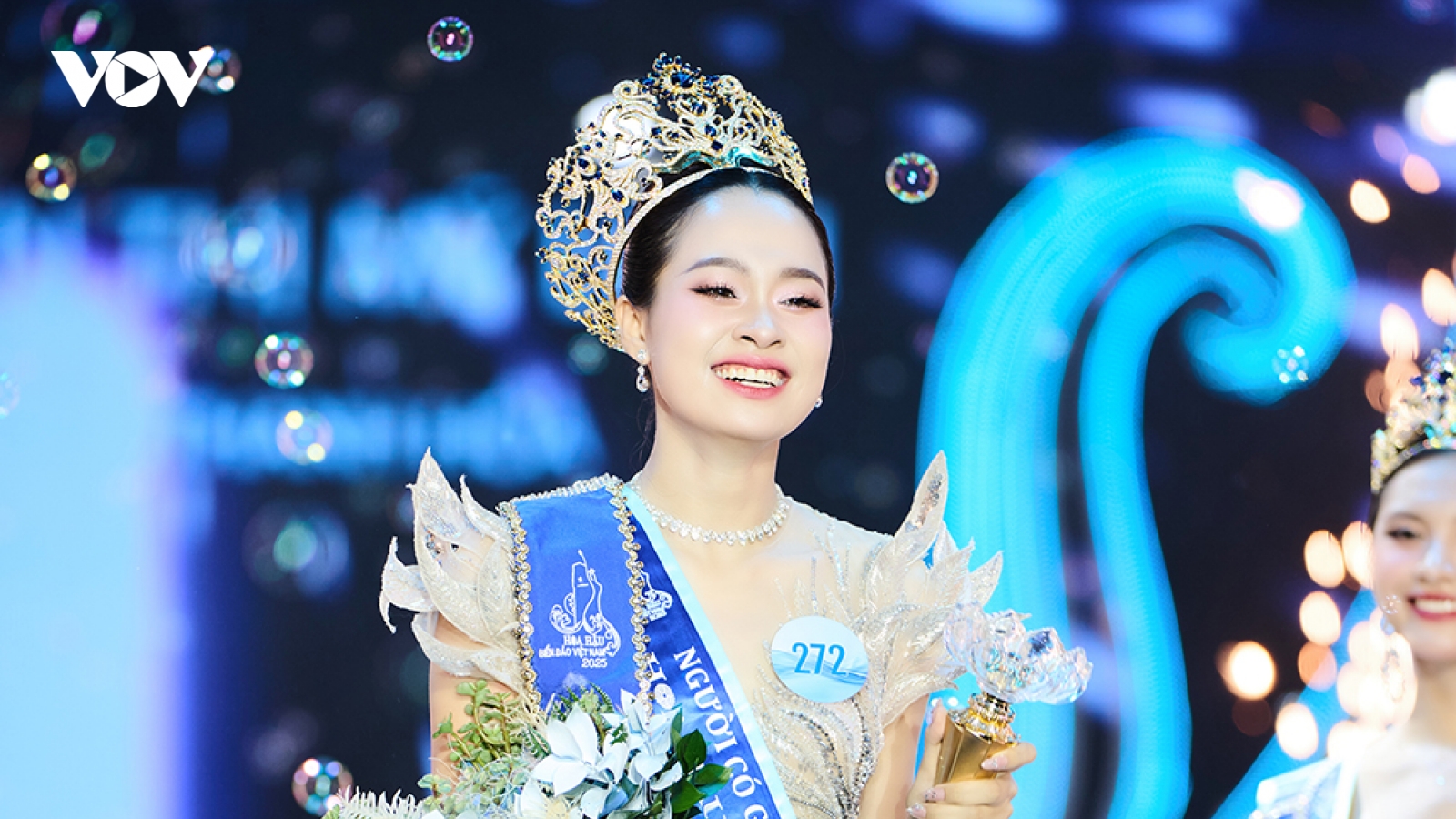Nữ sinh Thanh Hóa đăng quang Hoa hậu Biển đảo Việt Nam 2025