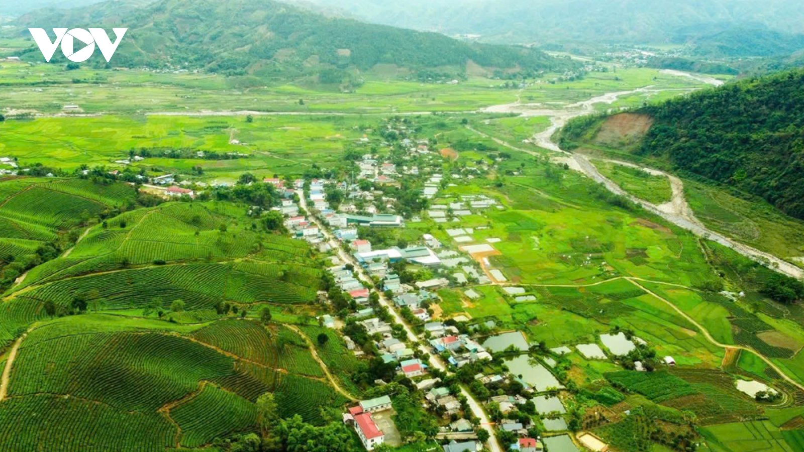 Du lịch Lai Châu kỳ vọng “cất cánh” từ những bản làng xanh