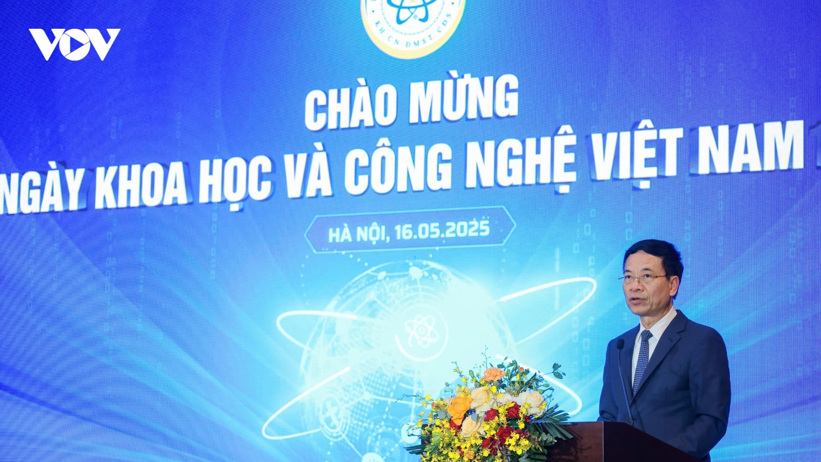 "Khoa học không chỉ nằm trong phòng thí nghiệm, mà phải đi vào cuộc sống"