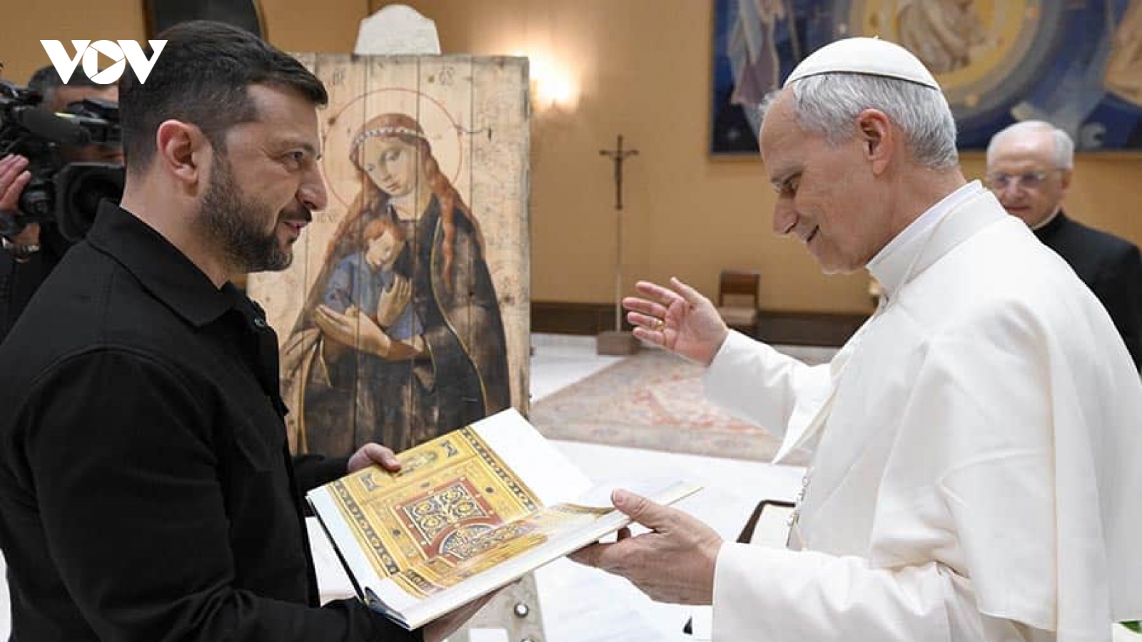 Giáo hoàng Leo XIV sẵn sàng chủ trì đàm phán Nga-Ukraine tại Vatican