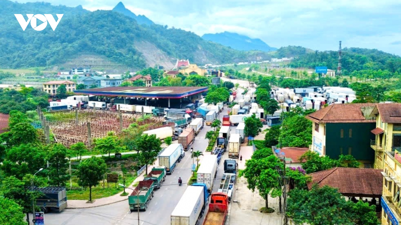 Nâng cấp hạ tầng, công nghệ hiện đại phục vụ thông quan tại cửa khẩu Quốc tế Cha Lo