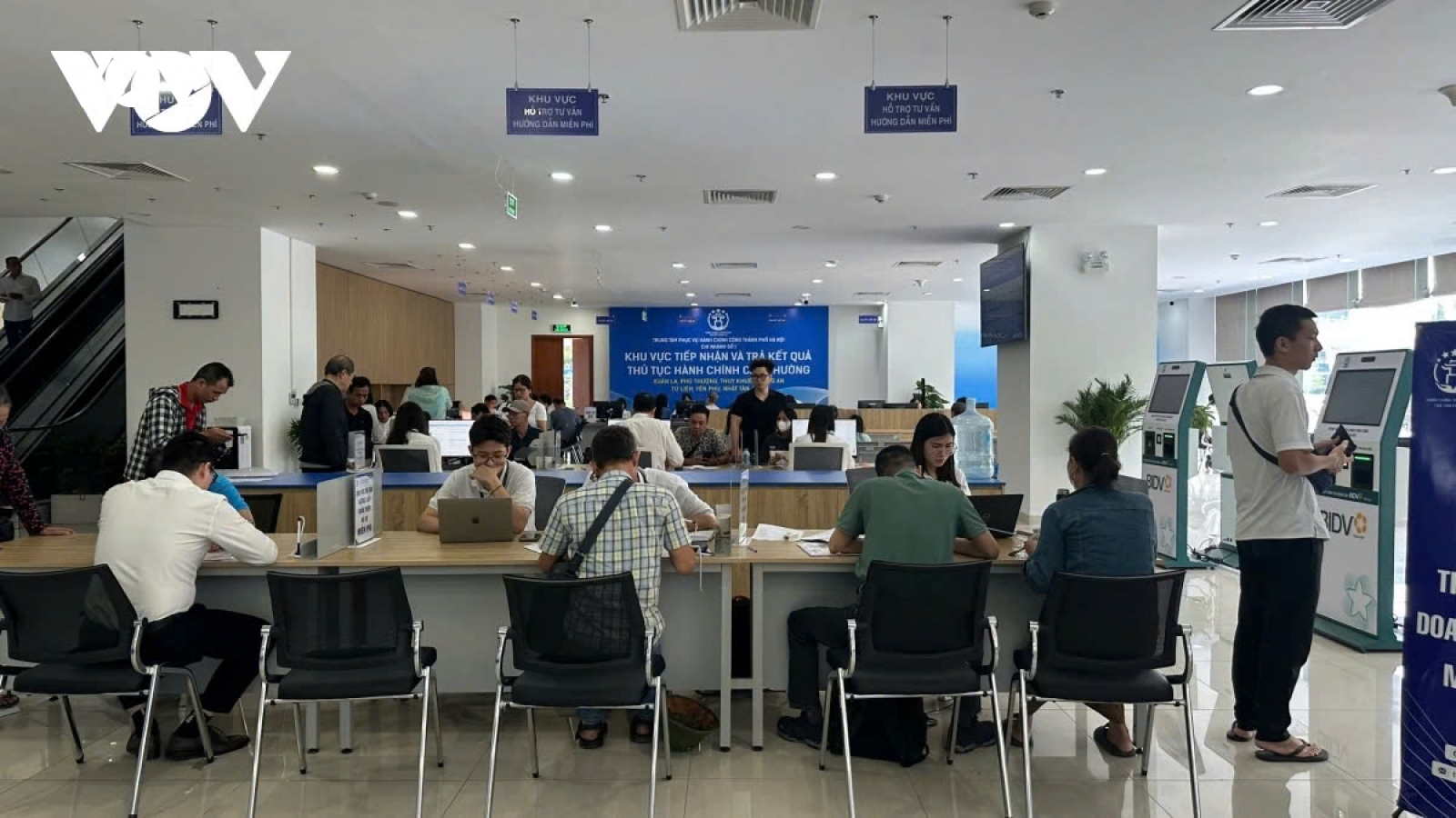 Hà Nội tiếp nhận hồ sơ 5 loại thủ tục đất đai bằng hình thức trực tuyến