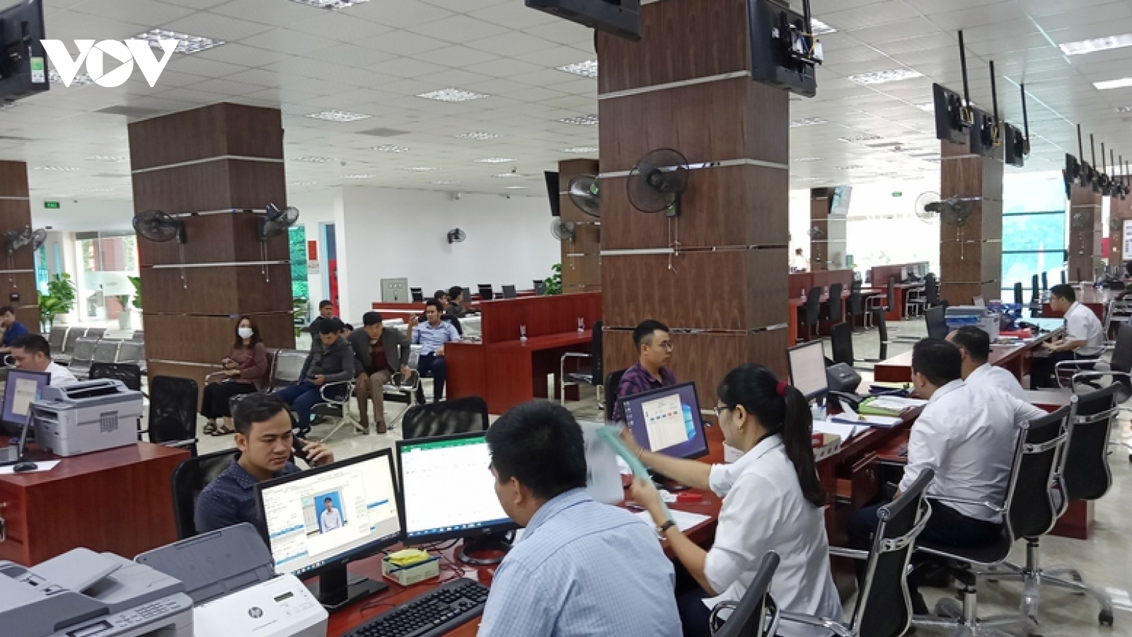 Lào Cai đề xuất hỗ trợ 28,5 tỷ đồng cho cán bộ di chuyển đến Yên Bái