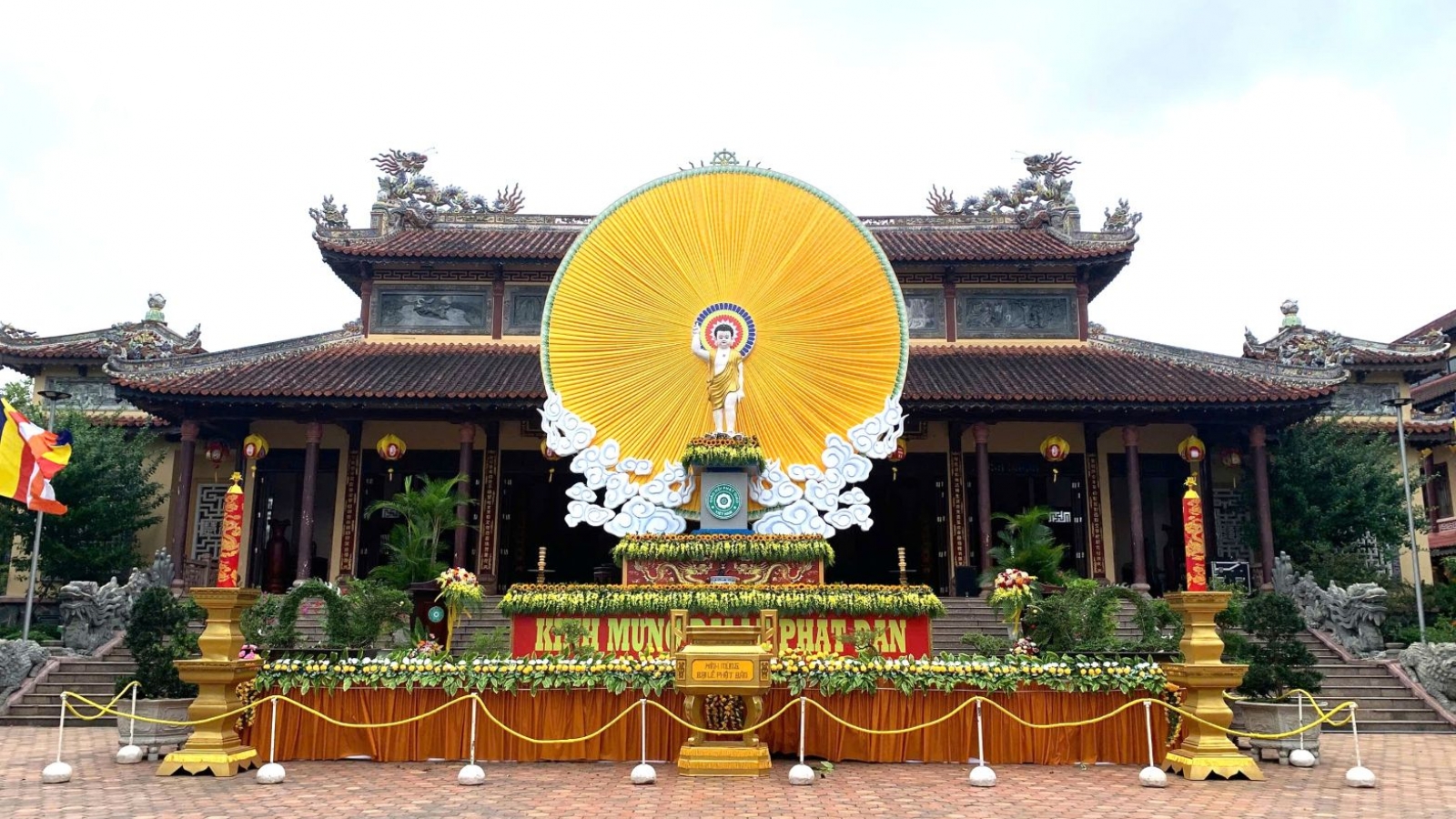 Nhiều hoạt động ý nghĩa trong Đại lễ Phật đản tại Huế