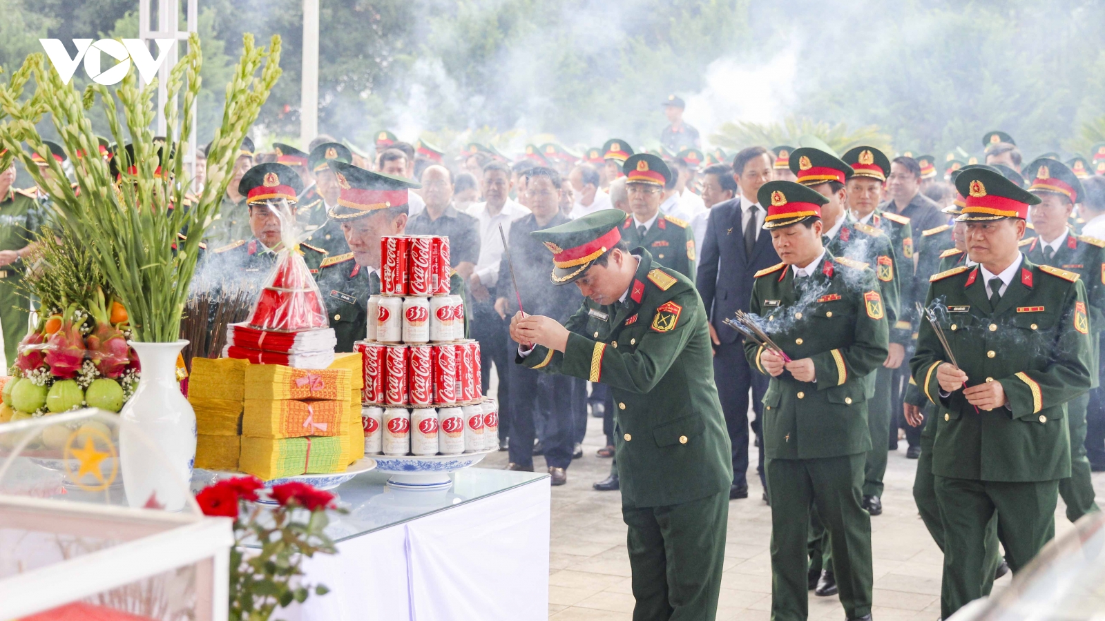 Điện Biên truy điệu, an táng 7 liệt sĩ quân tình nguyện hy sinh tại Lào