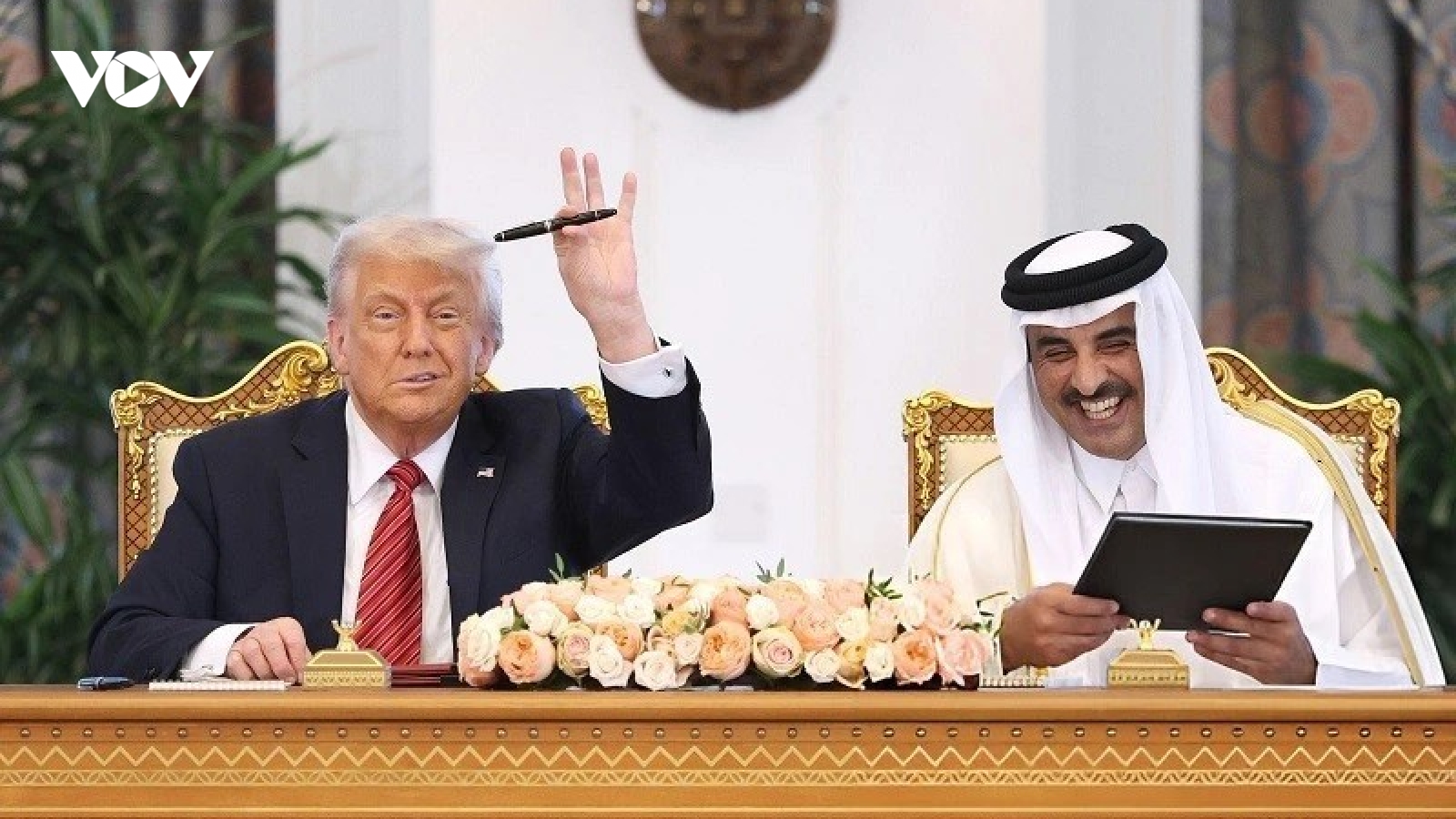 Tổng thống Trump ký thêm thỏa thuận hợp tác kinh tế 200 tỷ USD với UAE