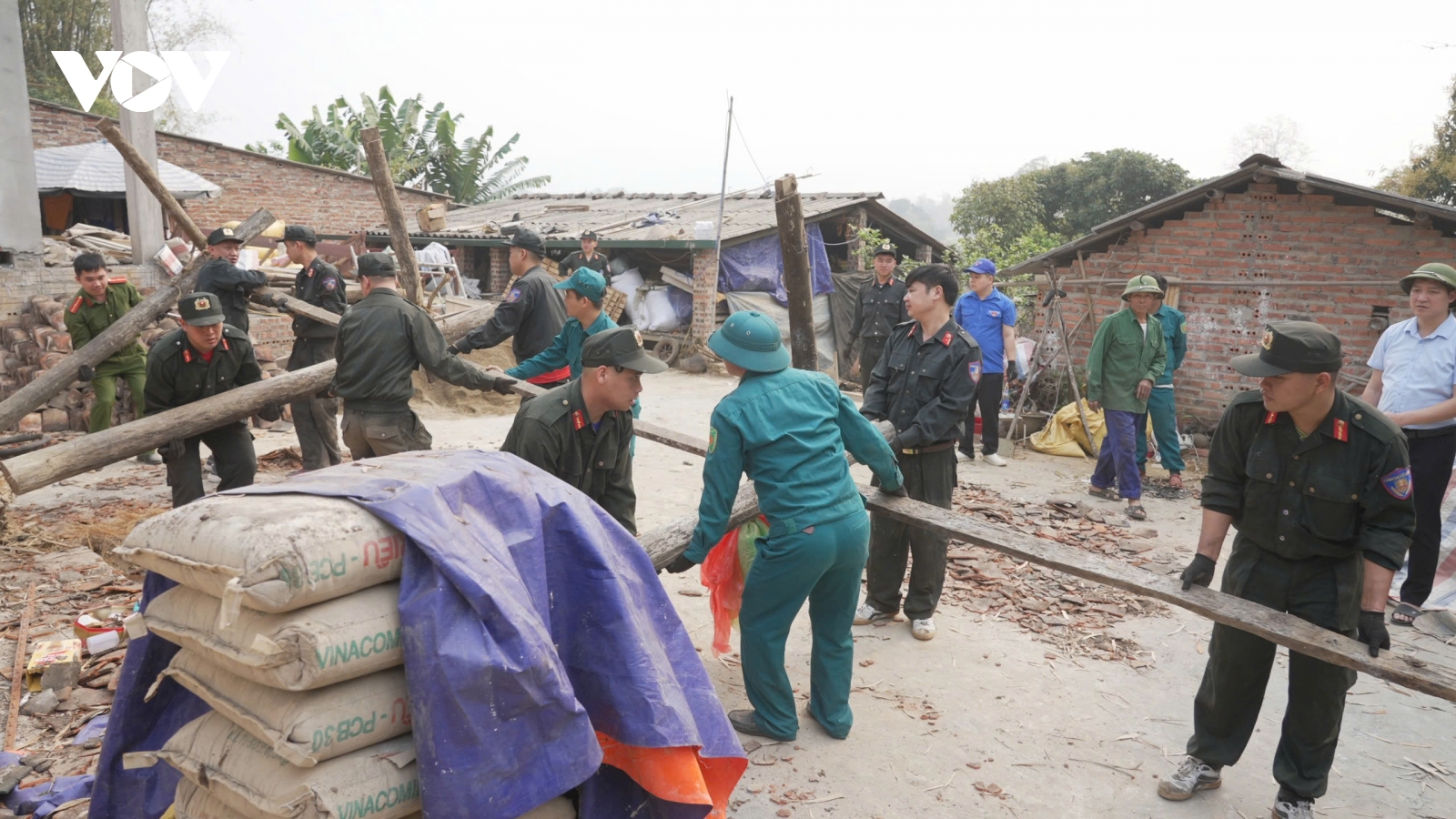 Cao Bằng huy động gần 30.000 ngày công, dốc sức xóa nhà tạm, nhà dột nát