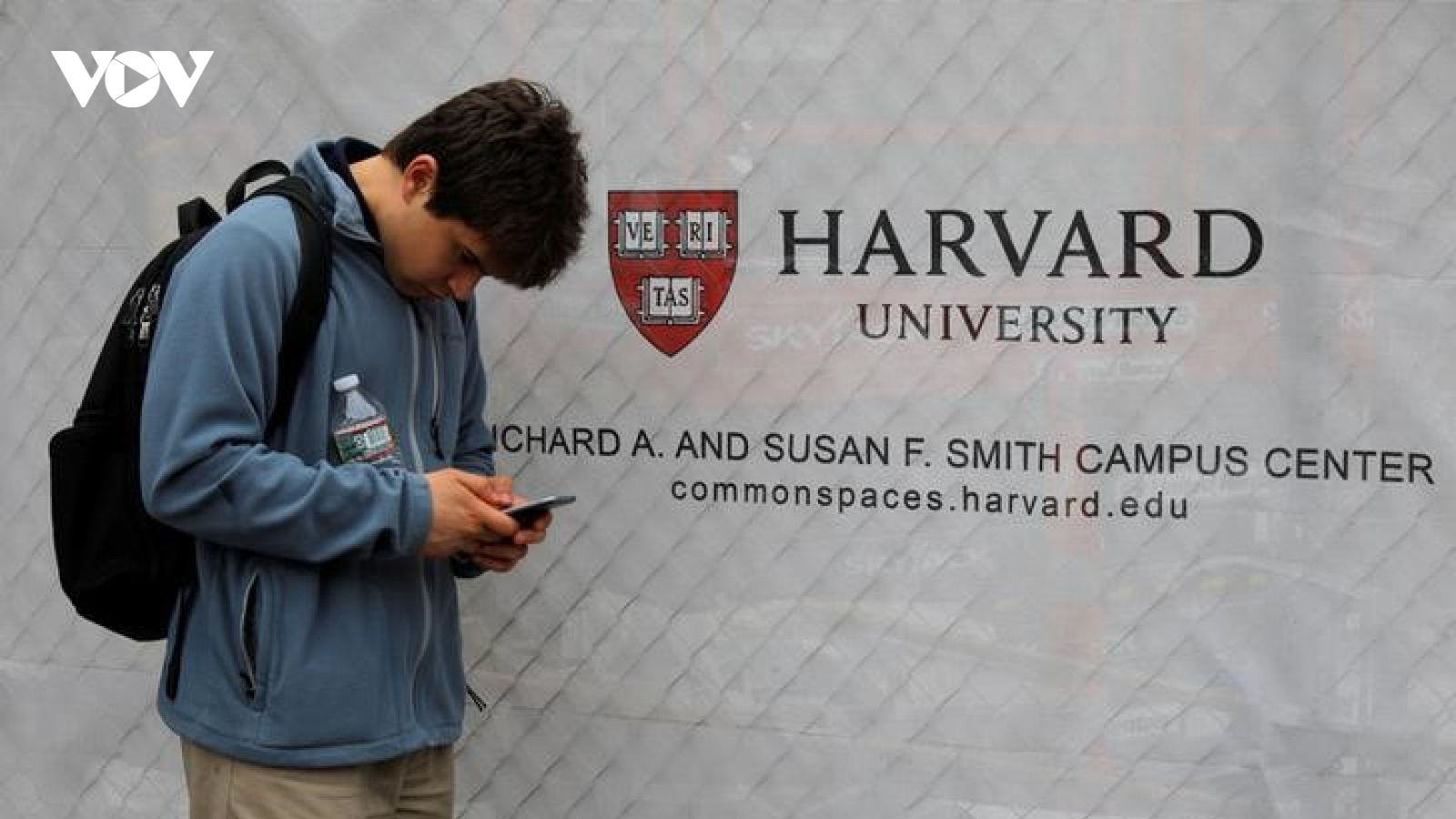 Chính quyền Tổng thống Trump ngăn Đại học Harvard tuyển sinh sinh viên nước ngoài