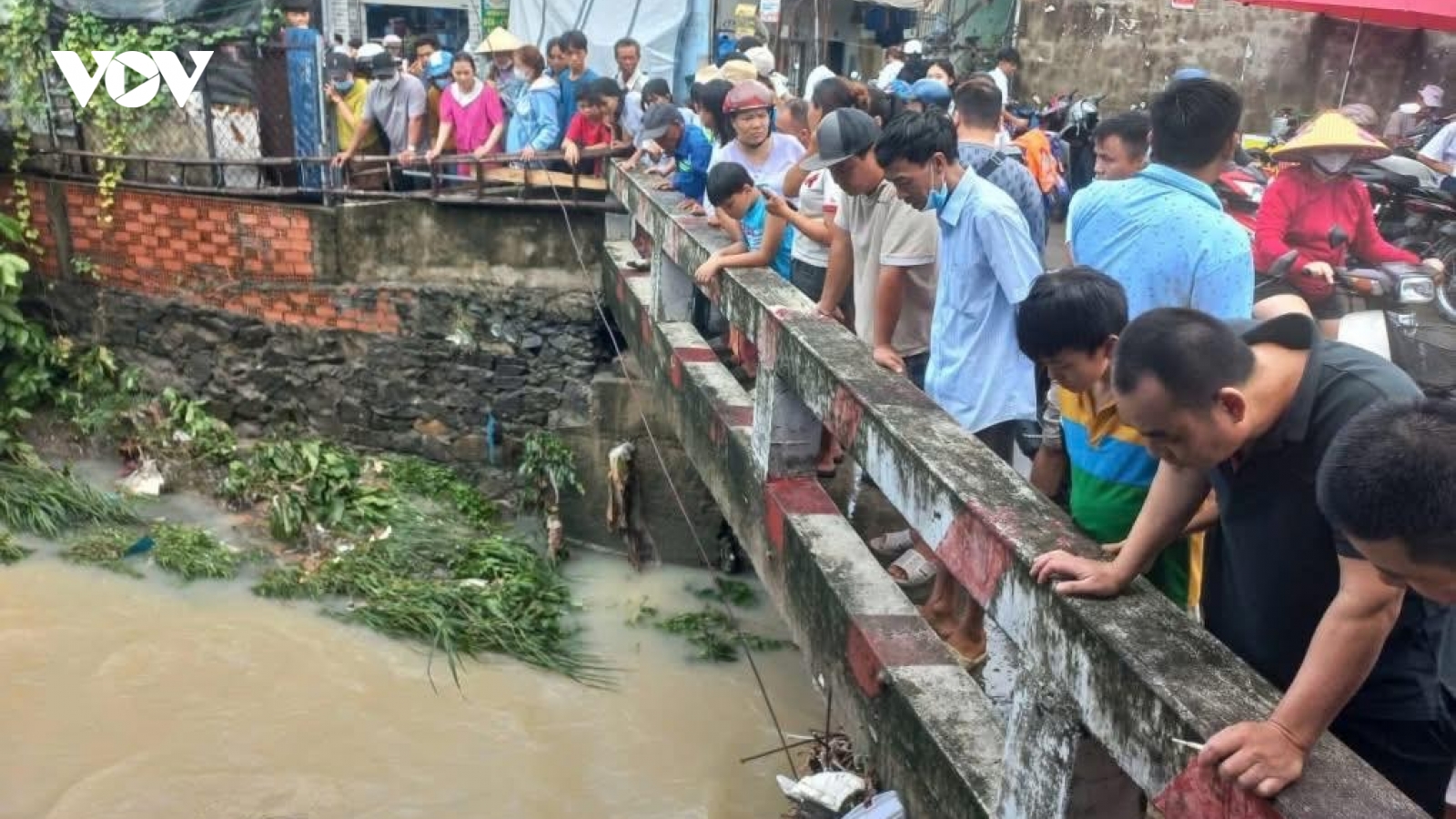 Tìm thấy thi thể bé gái ở Đồng Nai tắm mưa bị nước cuốn trôi