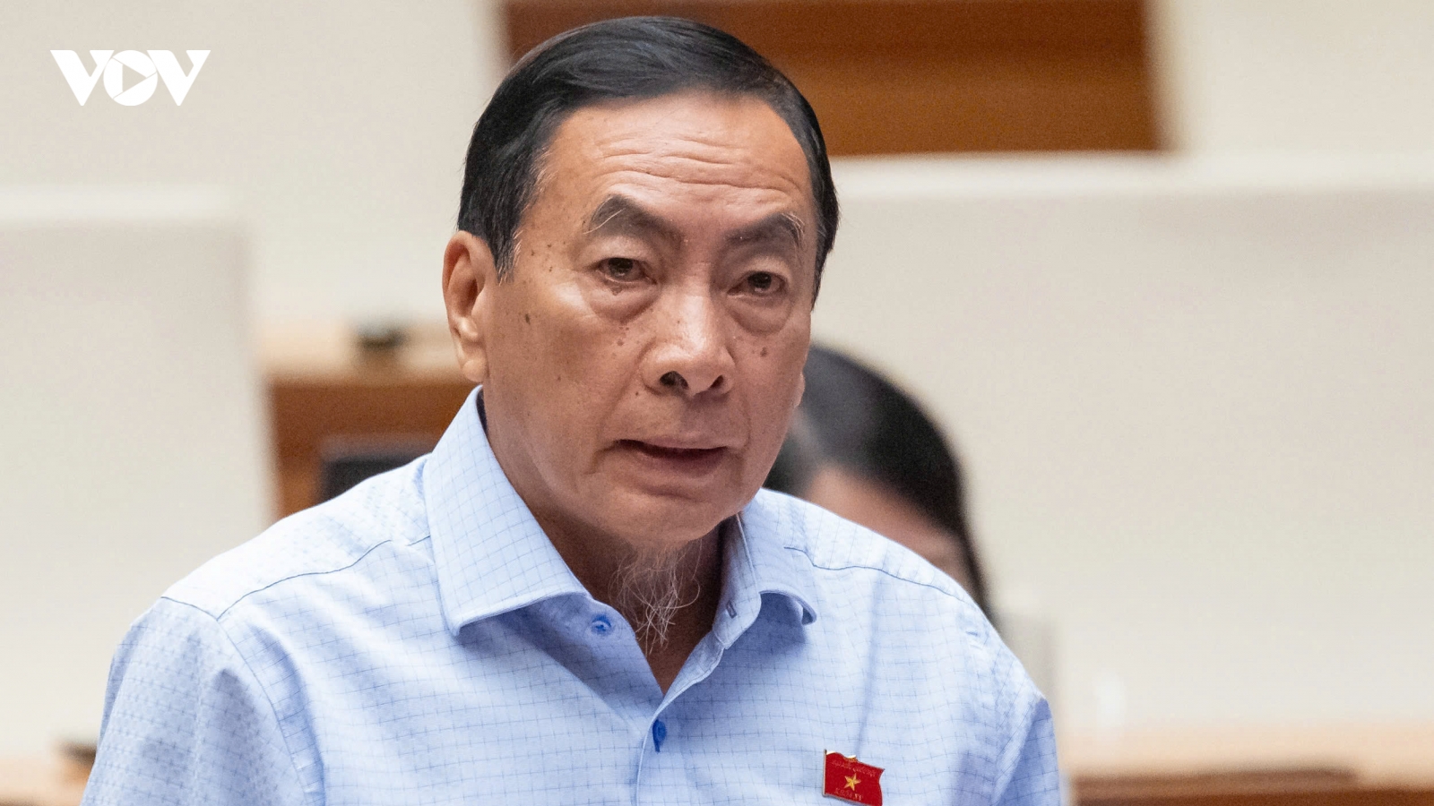 ĐBQH: “Tuyển dụng theo hình thức người tài đếm trên đầu ngón tay”