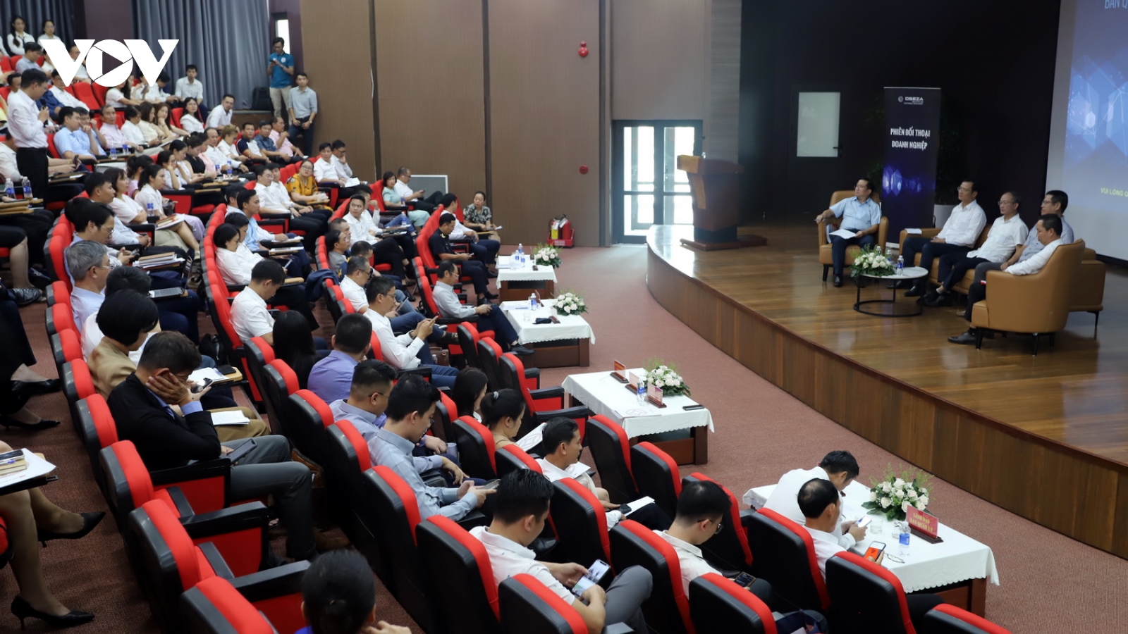 Đà Nẵng cùng doanh nghiệp tháo gỡ khó khăn, kết nối và bứt phá