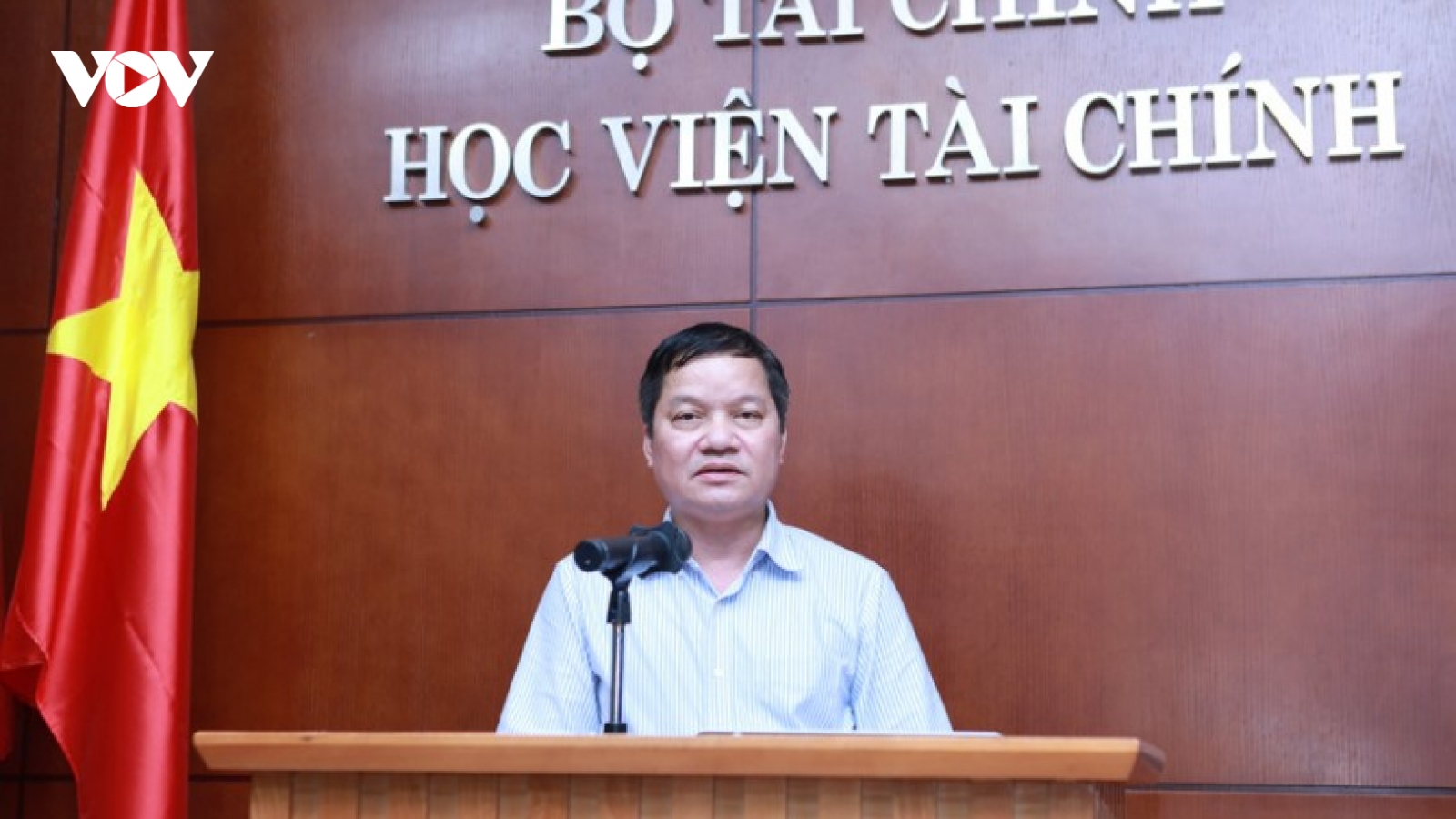 AI là công cụ hỗ trợ đắc lực nhưng không thể và không được quyền thay thế con người