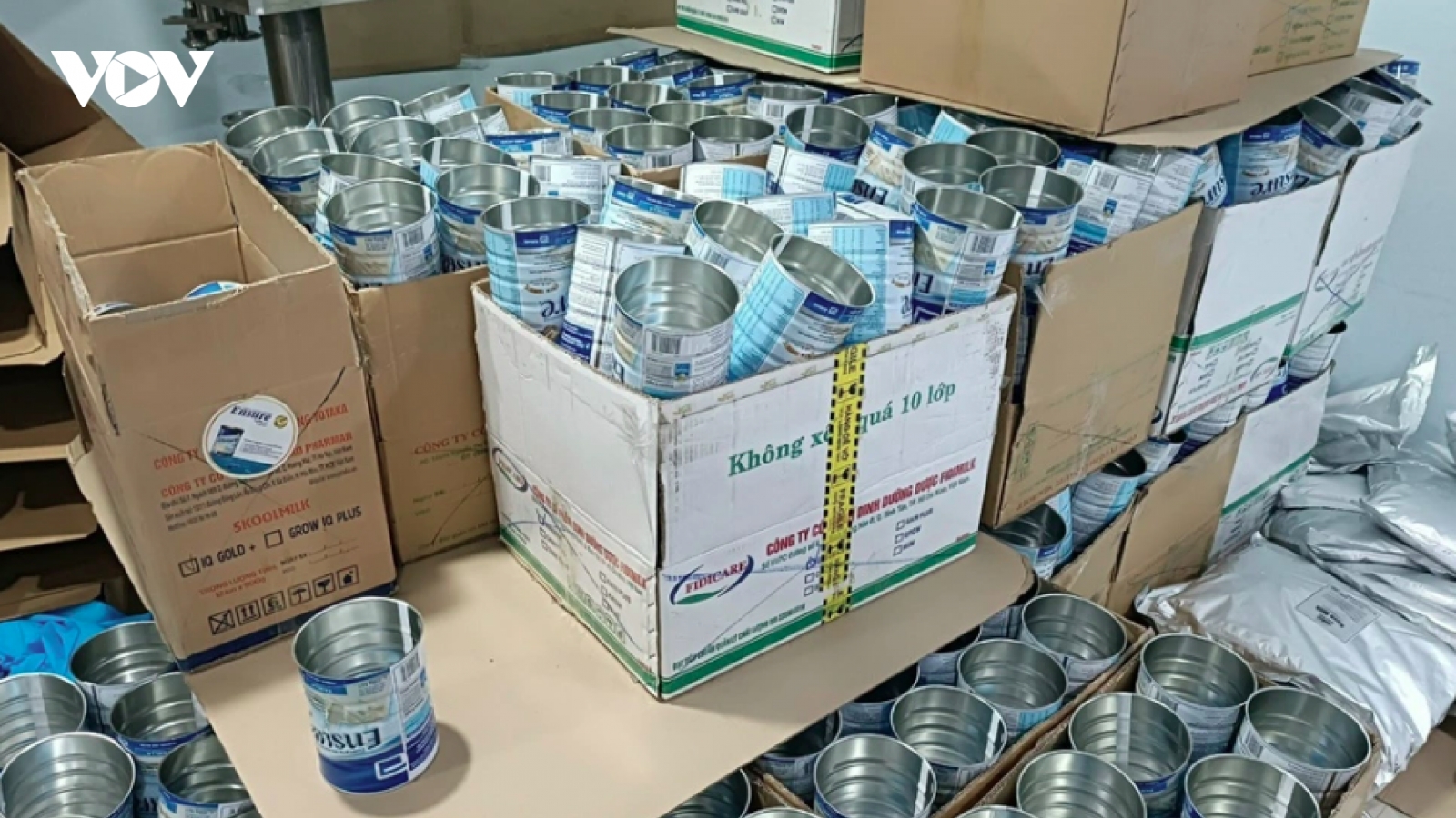Sữa giả, thuốc giả làm "nóng" họp báo Chính phủ thường kỳ tháng 4/2025