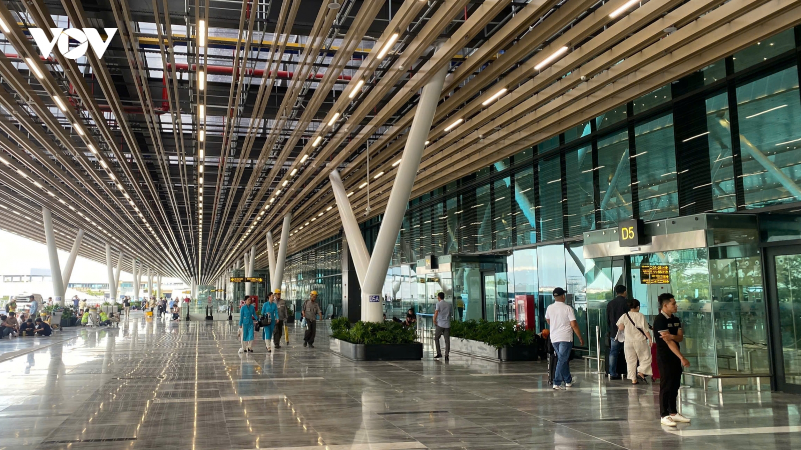 Chuyển toàn bộ chuyến bay nội địa Vietnam Airlines về nhà ga T3 từ 17/5