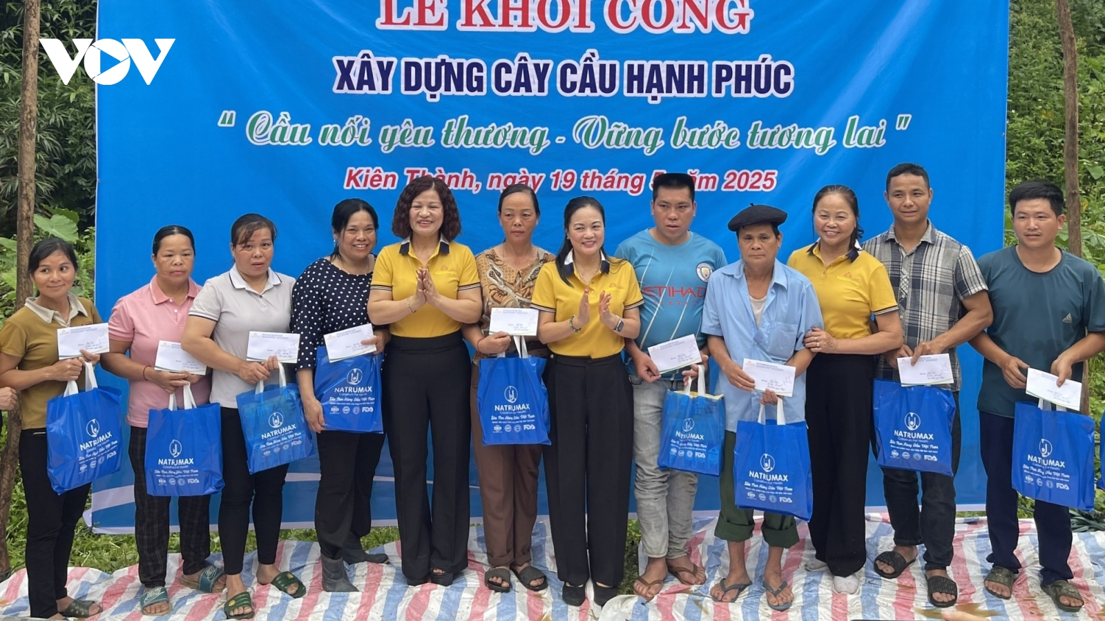 Khởi công xây dựng “Cầu hạnh phúc” cho người dân vùng cao Yên Bái