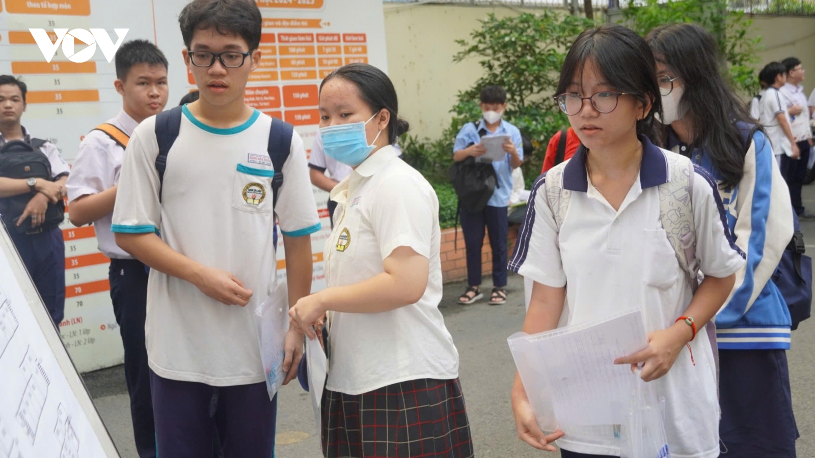 Số thí sinh thi vào lớp 10 trường phổ thông năng khiếu TP.HCM giảm