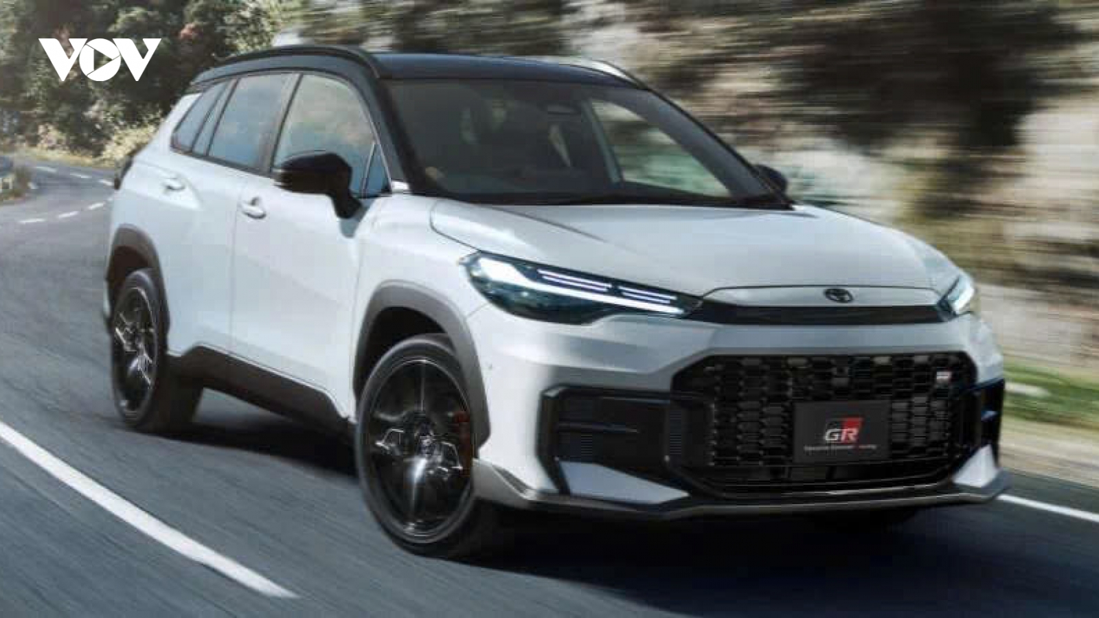 Toyota Corolla Cross GR Sport 2025 ra mắt nhưng chỉ có bản Hybrid