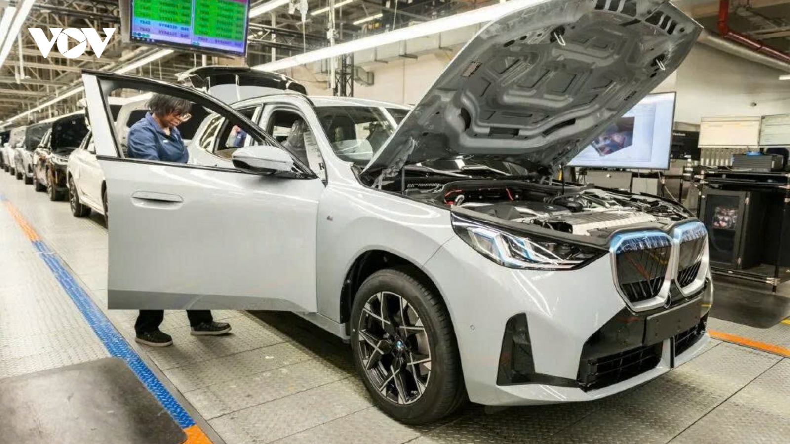 Thuế quan của Tổng thống Donald Trump khiến BMW thiệt hại 300 tỷ đồng mỗi ngày