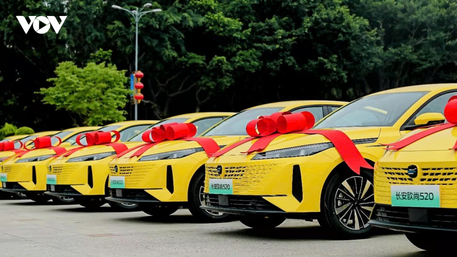 Trung Quốc sắp thay đổi cuộc chơi xe điện với công nghệ sạc xe chỉ với 100 giây?