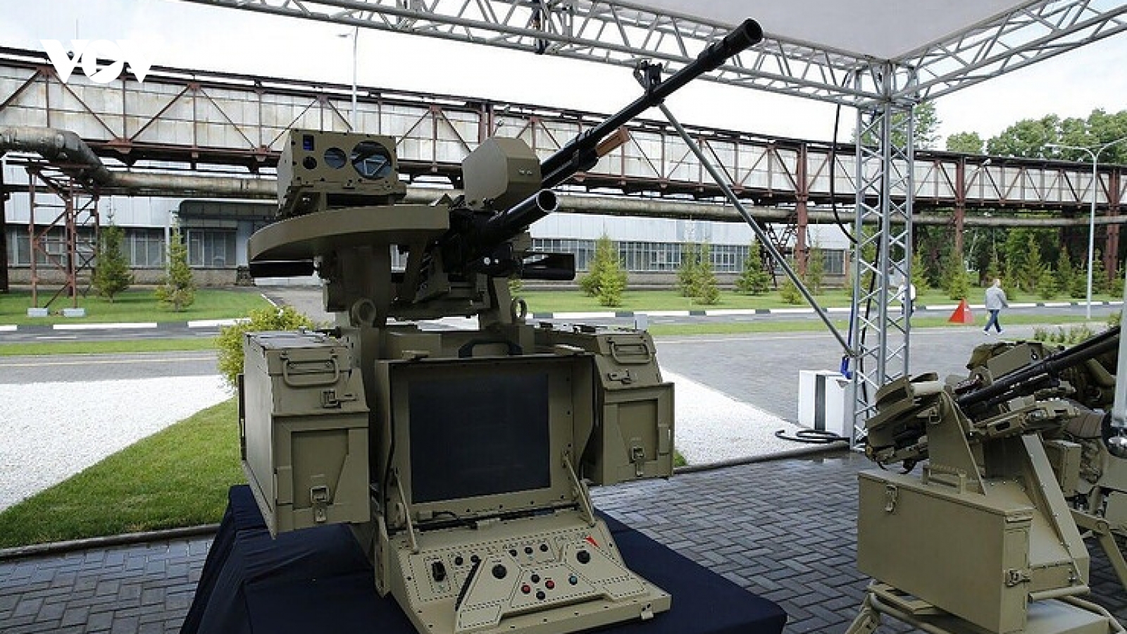 AI viết lại luật chơi xung đột Nga-Ukraine: UAV giá rẻ đối đầu vũ khí triệu đô