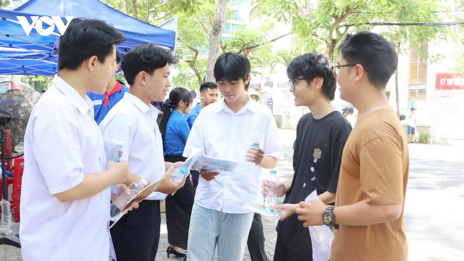 36 tuổi vẫn đăng ký thi tốt nghiệp THPT