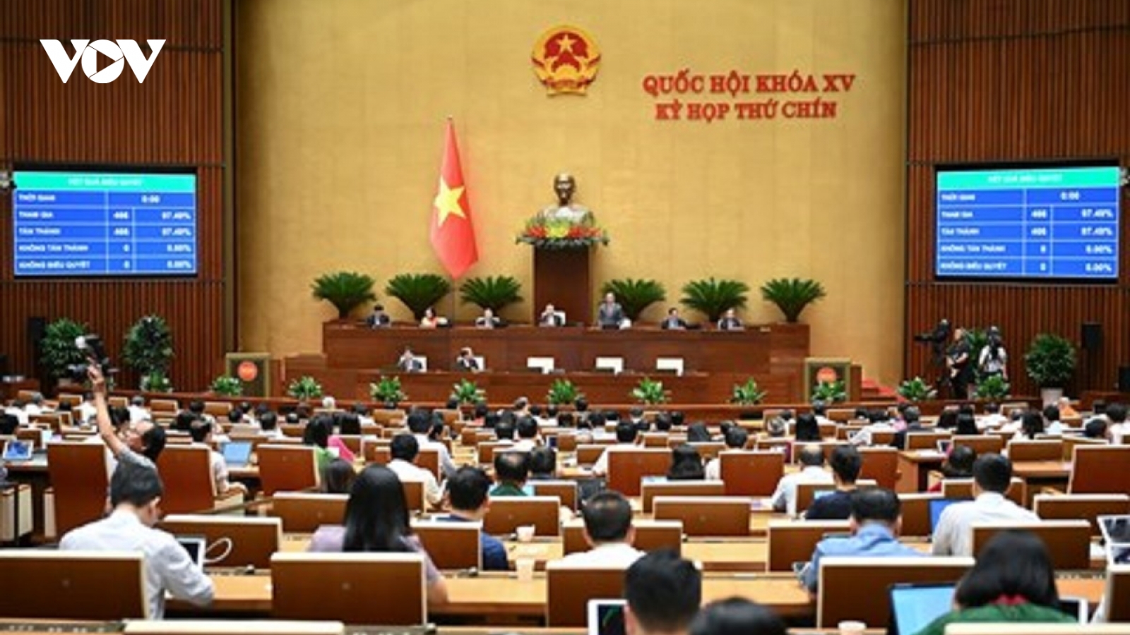 Luật mới đã “điểm mặt chỉ tên” nghệ sĩ quảng cáo sai sự thật
