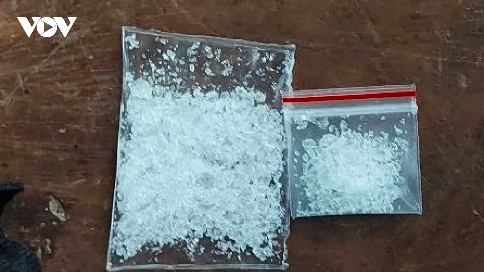 Biên phòng tỉnh Cà Mau tạm giữ 1 ngư phủ và 1 người khác liên quan ma túy
