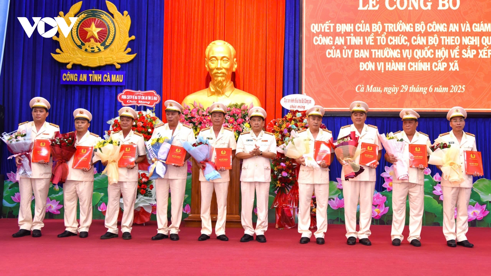 Cà Mau công bố quyết định nhân sự ngành công an sau sáp nhập