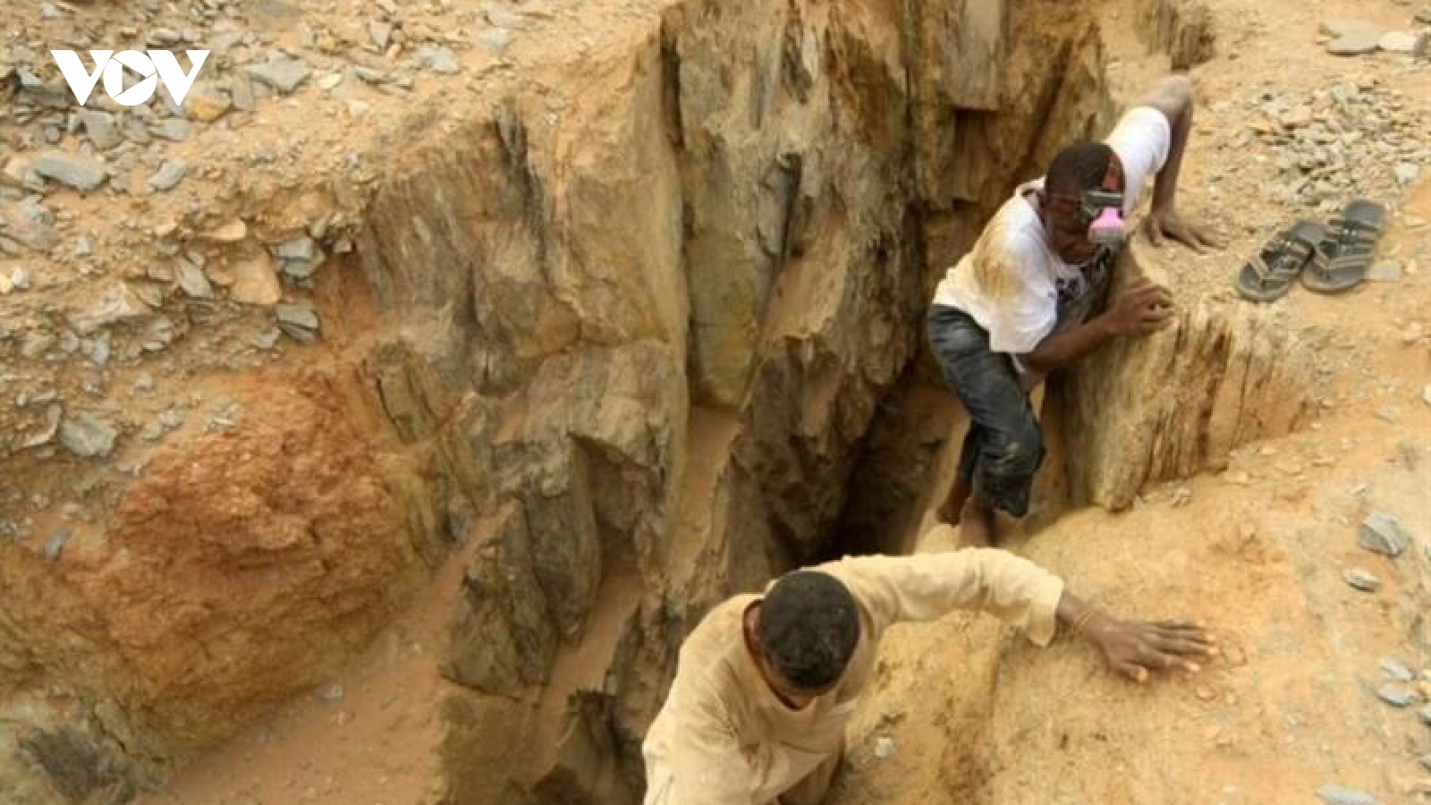 Gần 20 người thương vong trong vụ sập mỏ vàng ở Sudan