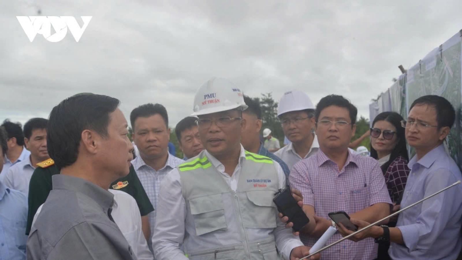 Cao tốc Cần Thơ - Cà Mau chậm tiến độ, Bộ Xây dựng yêu cầu loại nhà thầu yếu