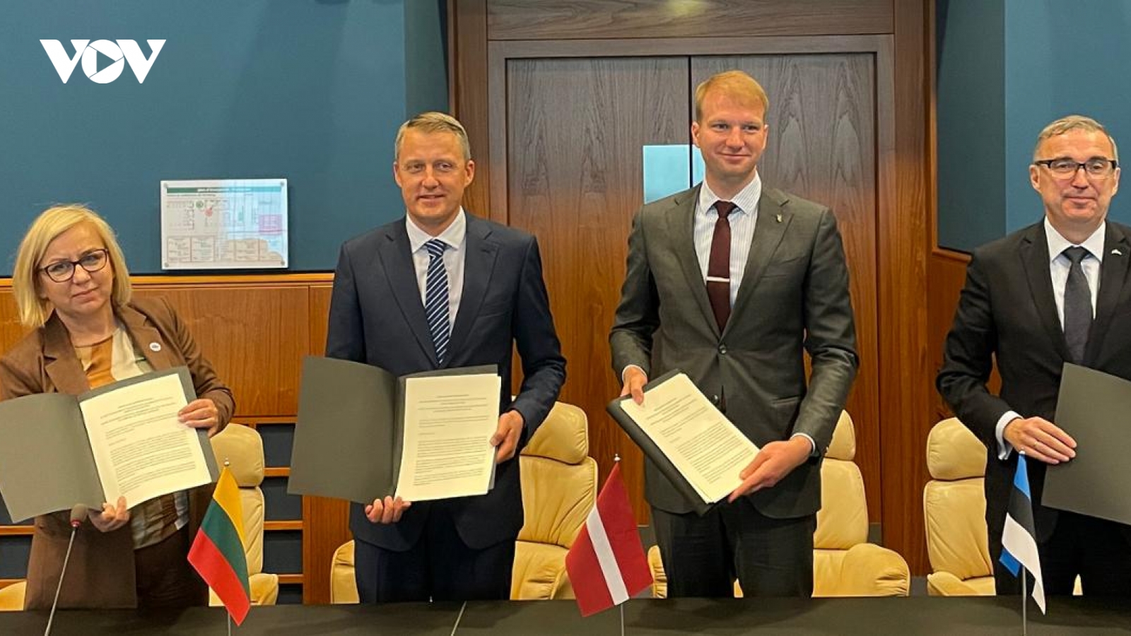 Ba Lan và các nước Baltic tăng cường hợp tác bảo vệ hạ tầng năng lượng