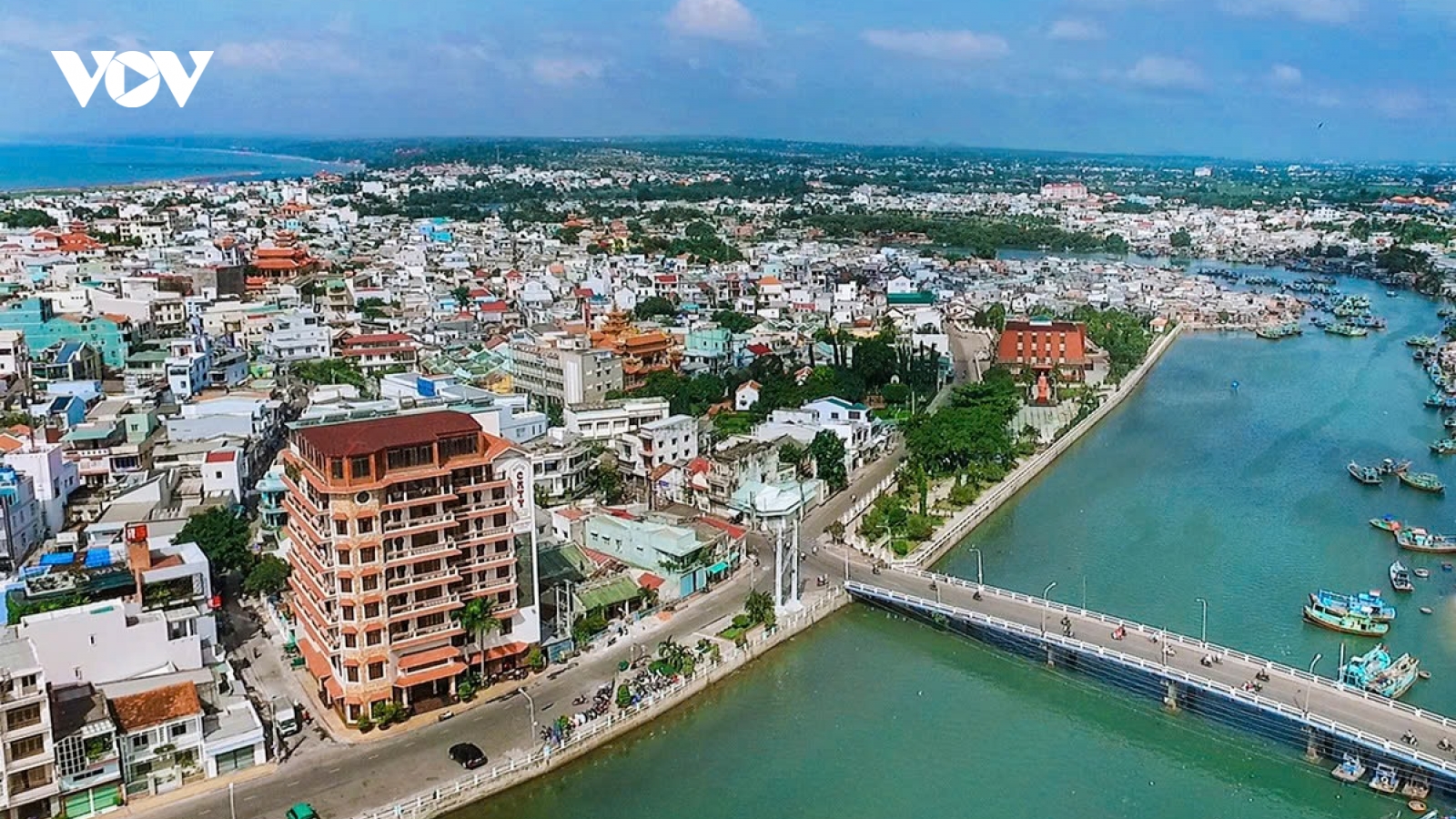 Chuyển nhân sự đến làm việc ở tỉnh Lâm Đồng mới theo lộ trình